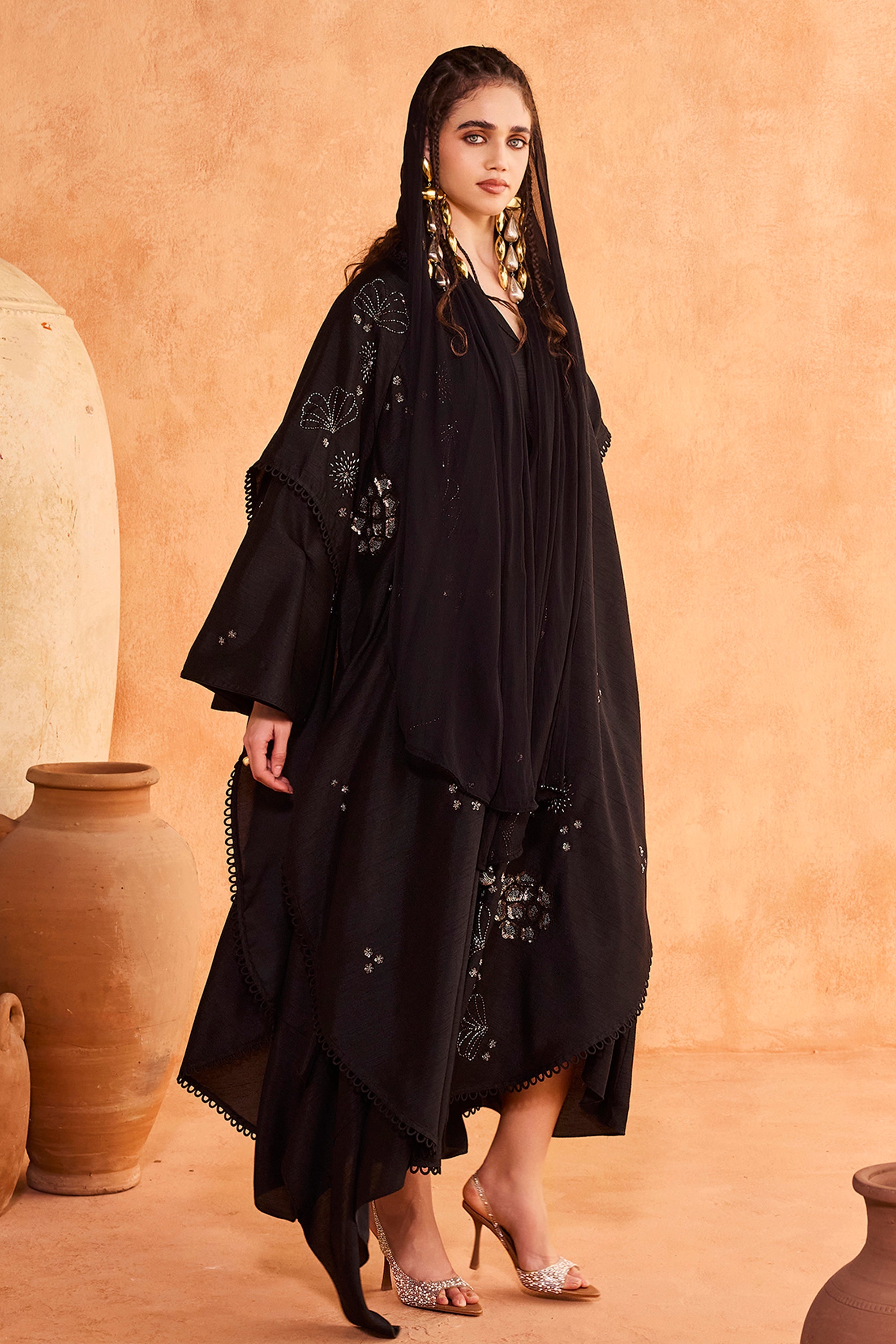 Shams Embellished Cape with Jalabiya