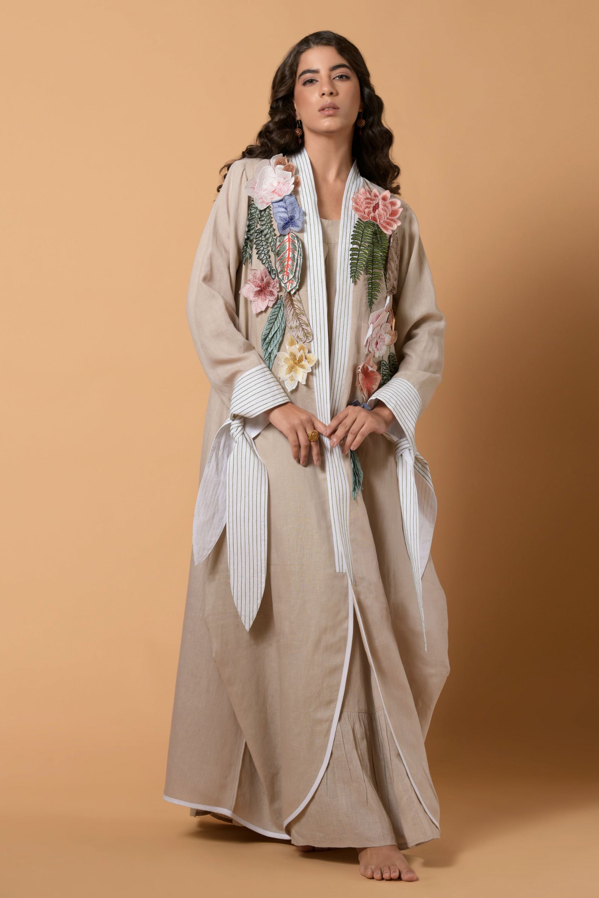 Inaya Blooming Abaya