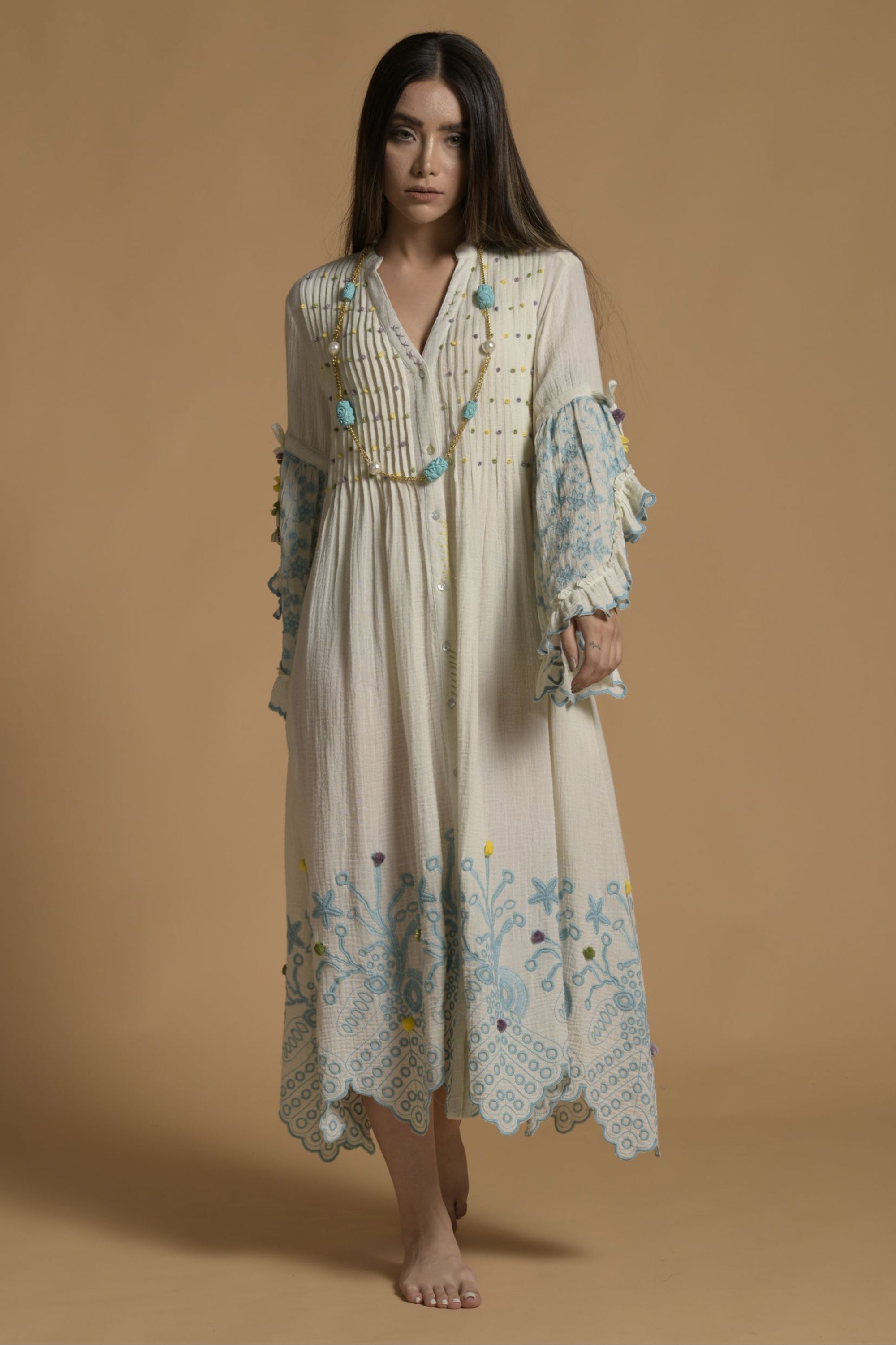 Fiza Embroidered Jalabiya