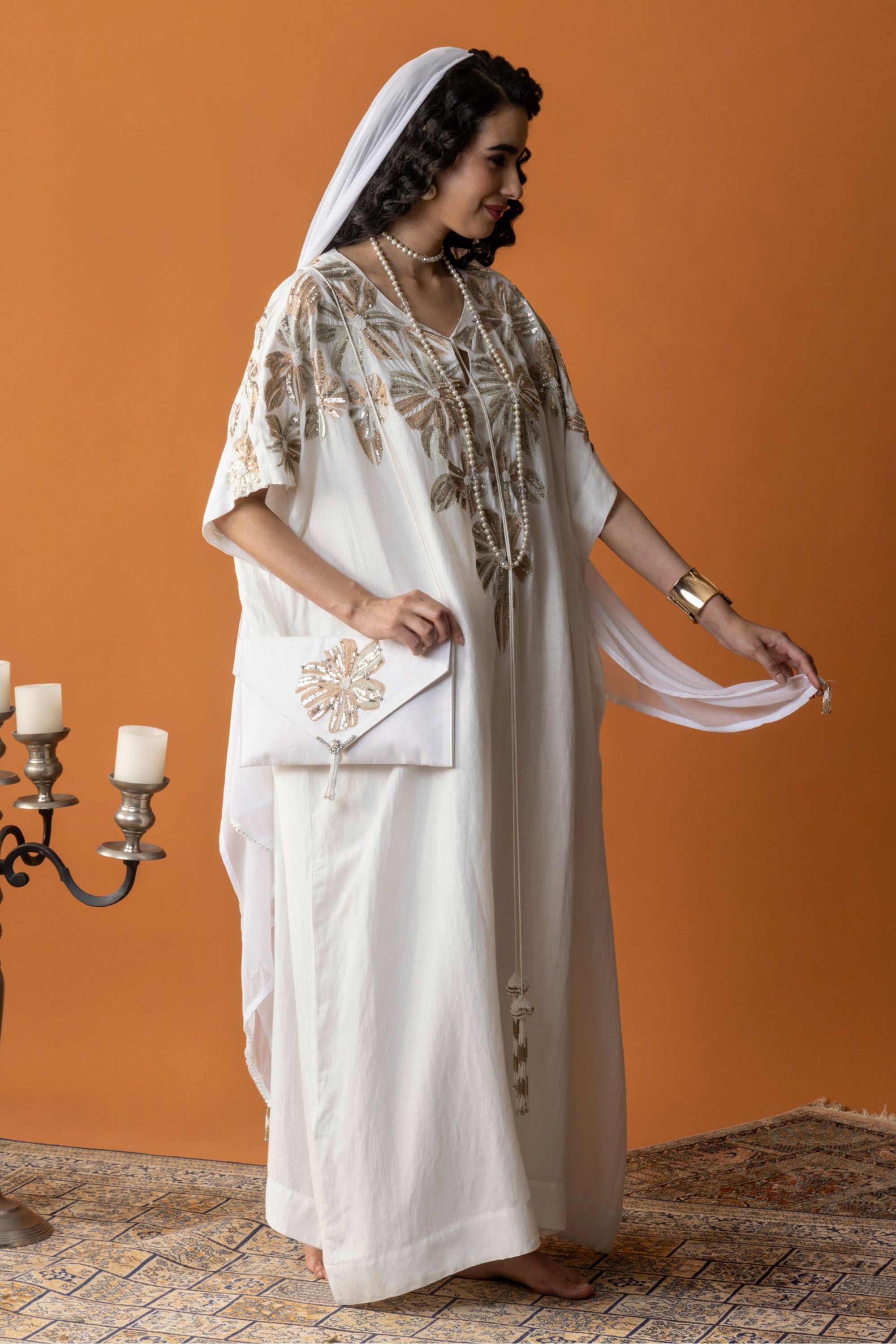 Firyal Embroidered Jalabiya with Embellishment