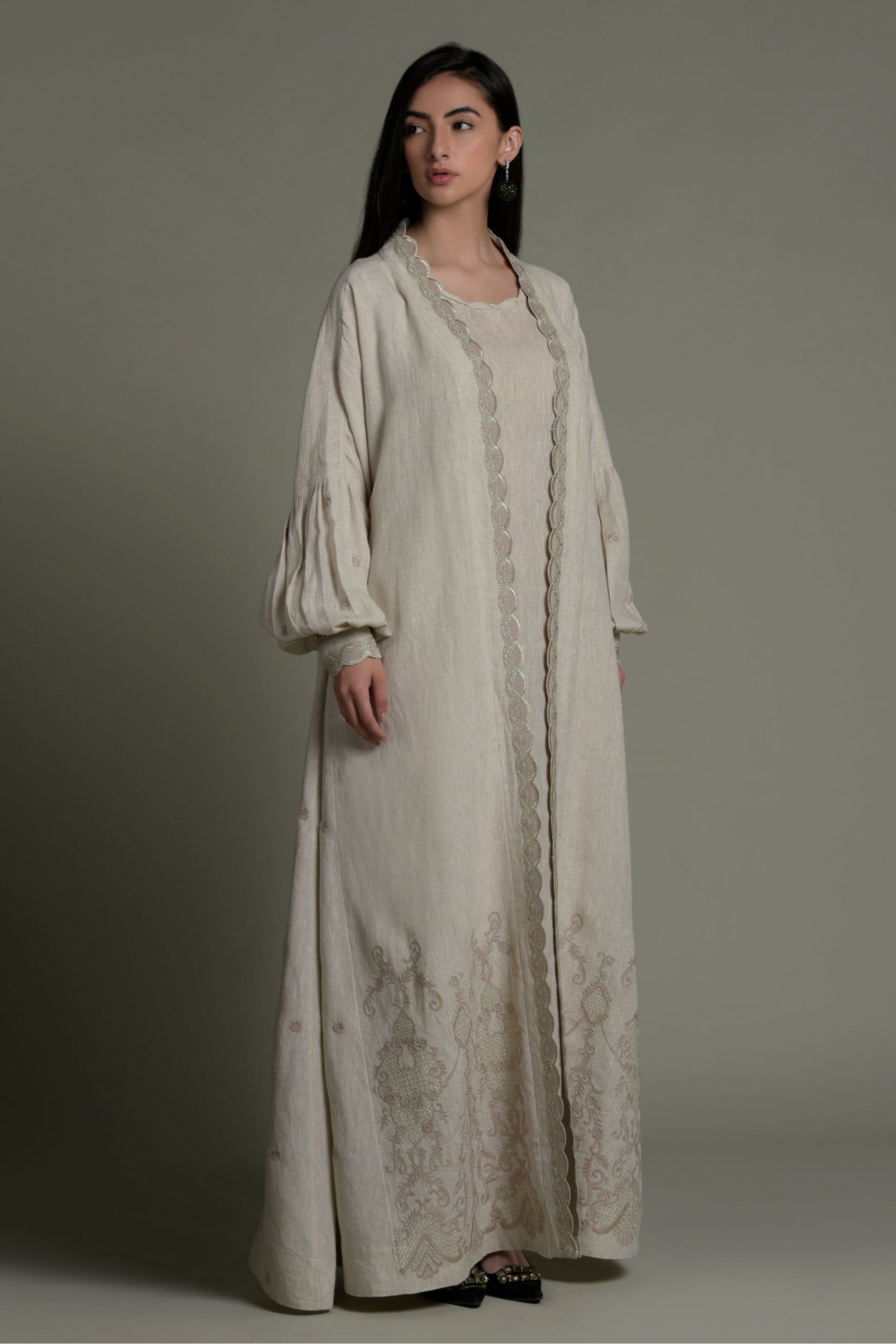 Fadilah Embroidered Abaya
