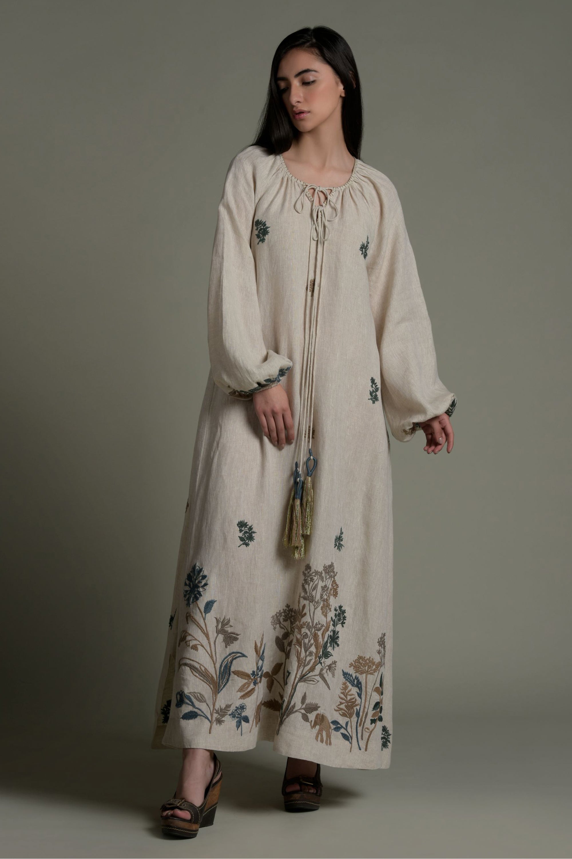 Parveen Embroidered Long Jalabiya