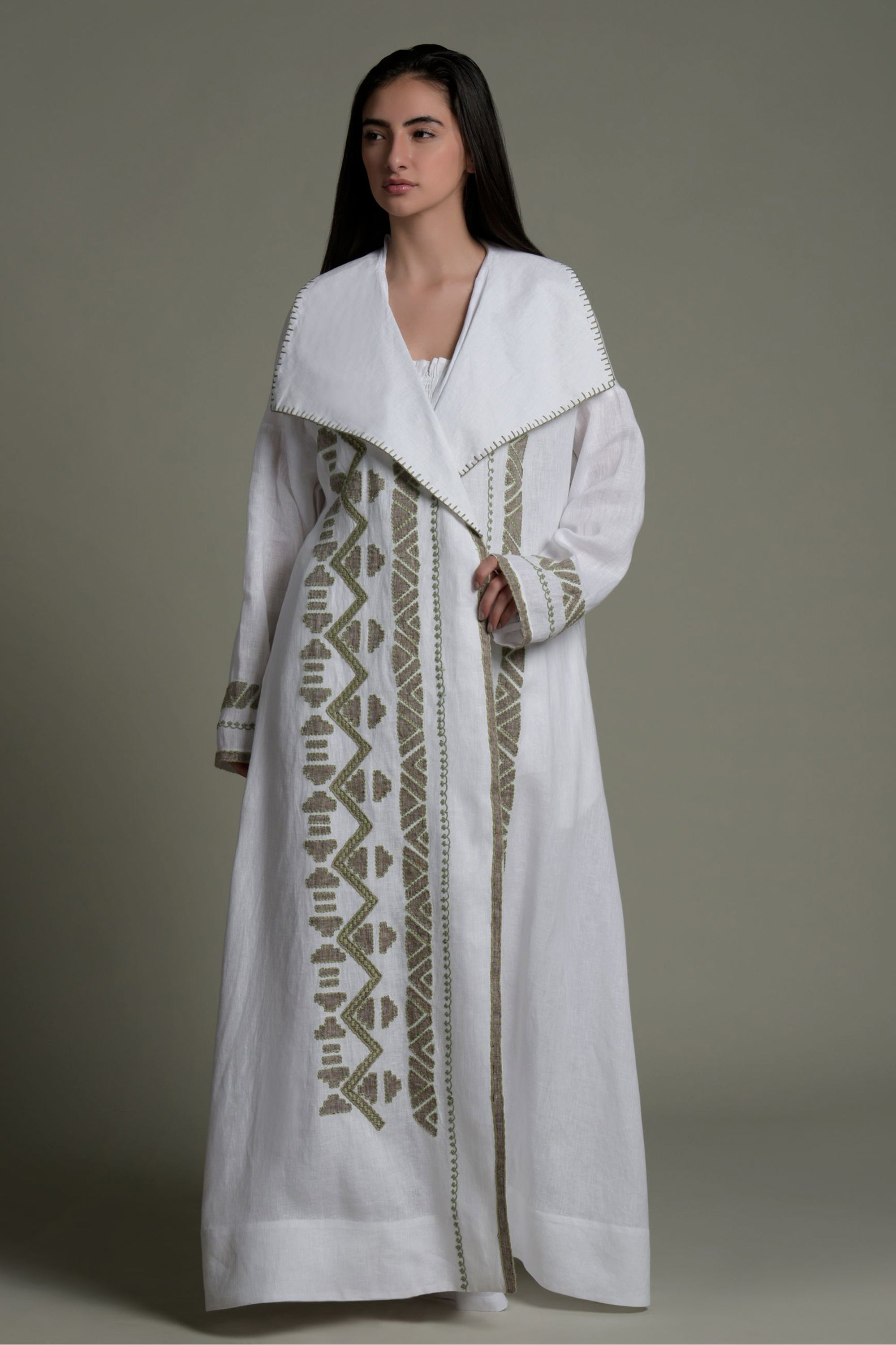 Fajr Embroidered Abaya