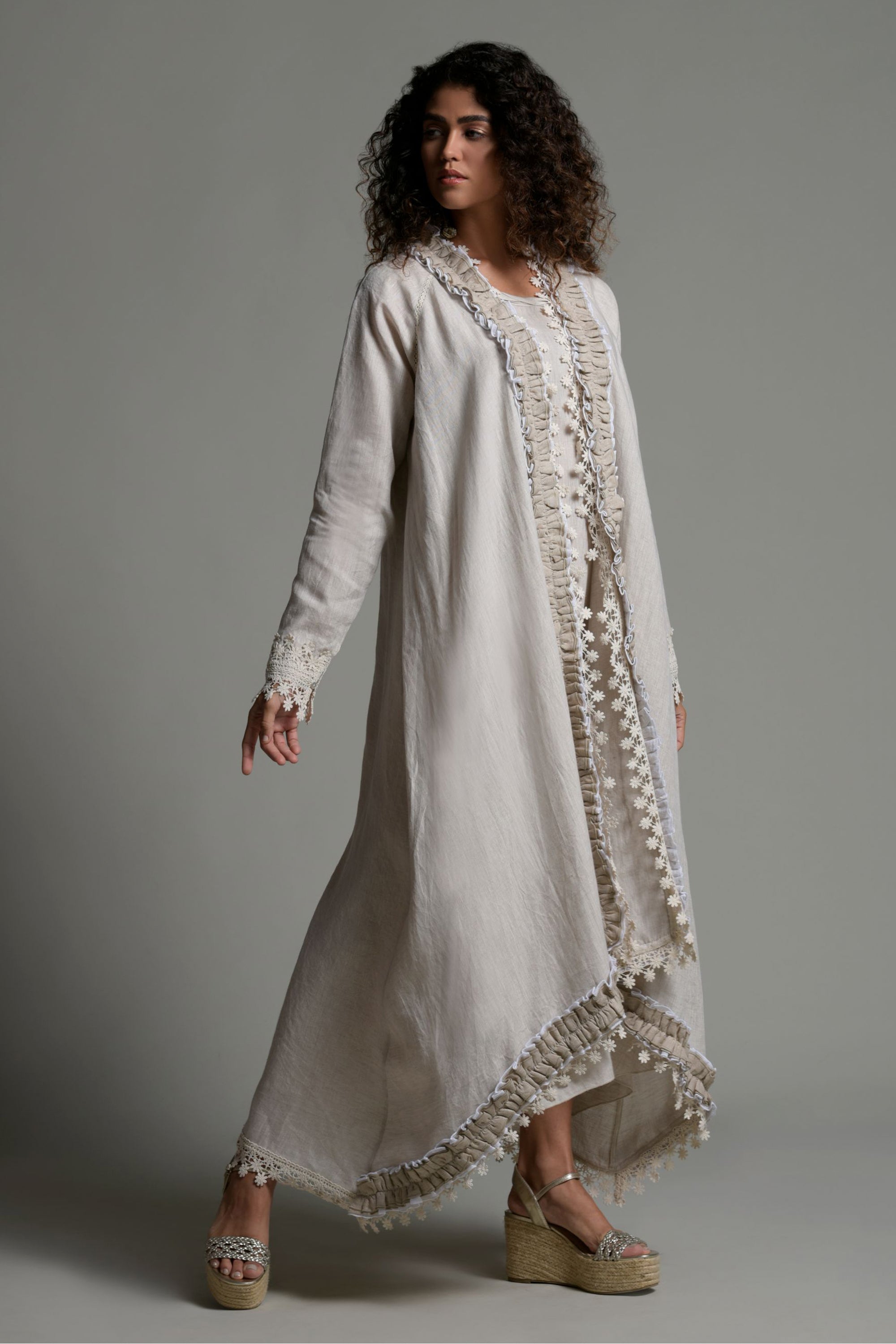Irsa Ruffle Bisht & Inner Dress