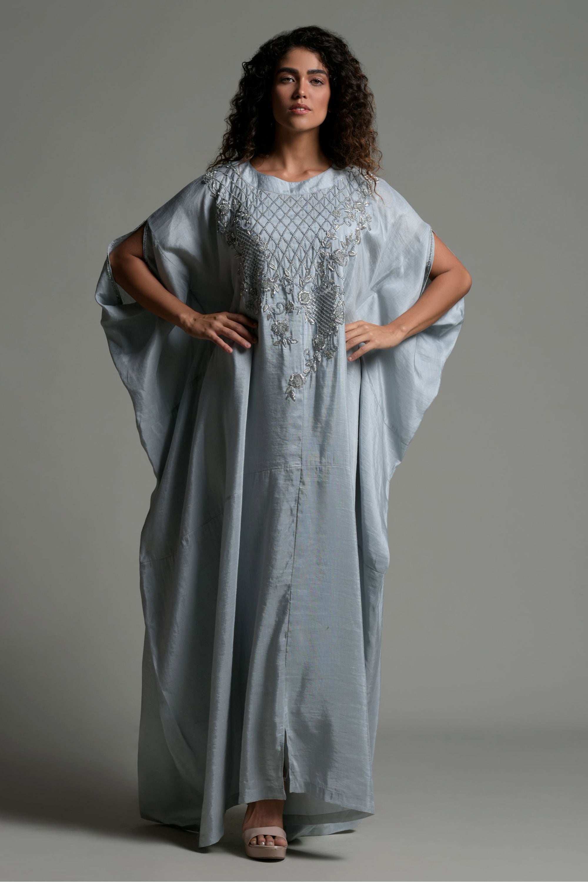 Muskan Embroidered Jalabiya with Inner Cotton Cami