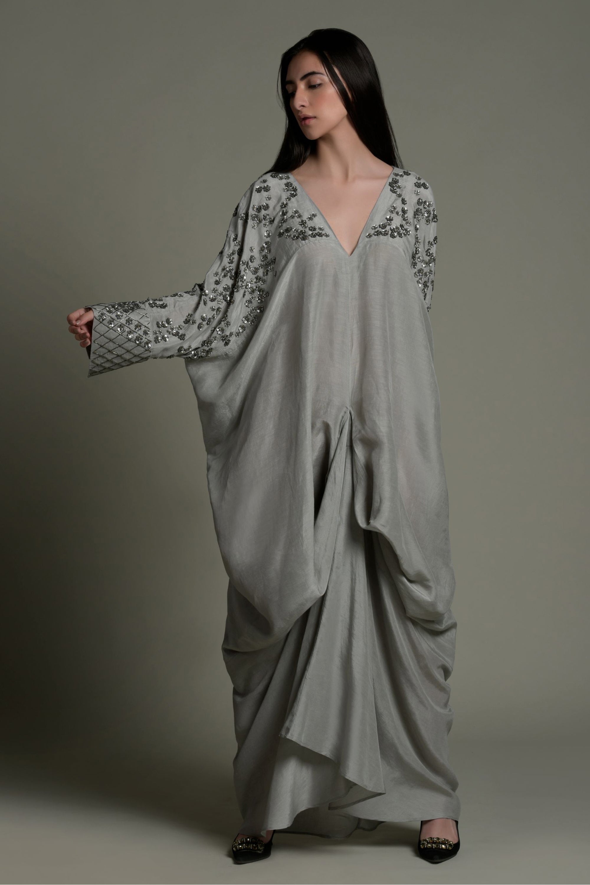 Saira Embellished Jalabiya with Inner Cotton Cami