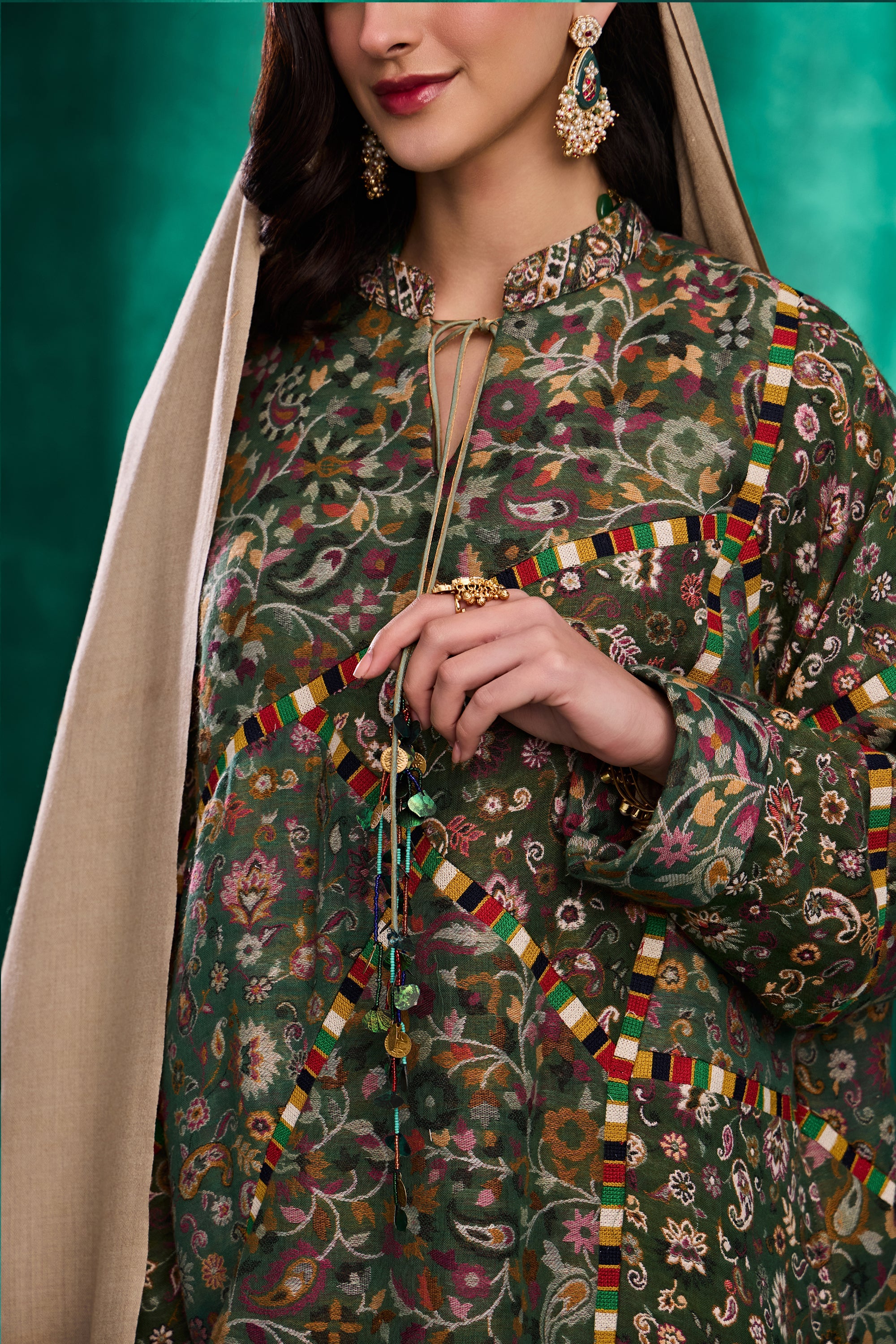 Haytham Embroidered Jalabiya