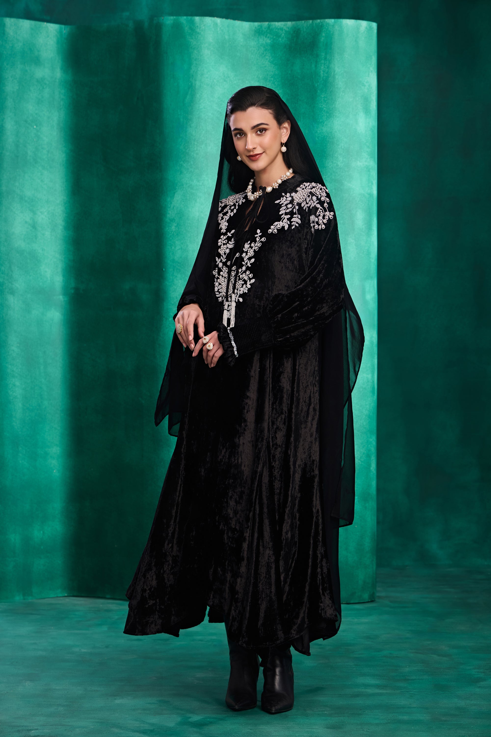 Nibras Embellished Jalabiya