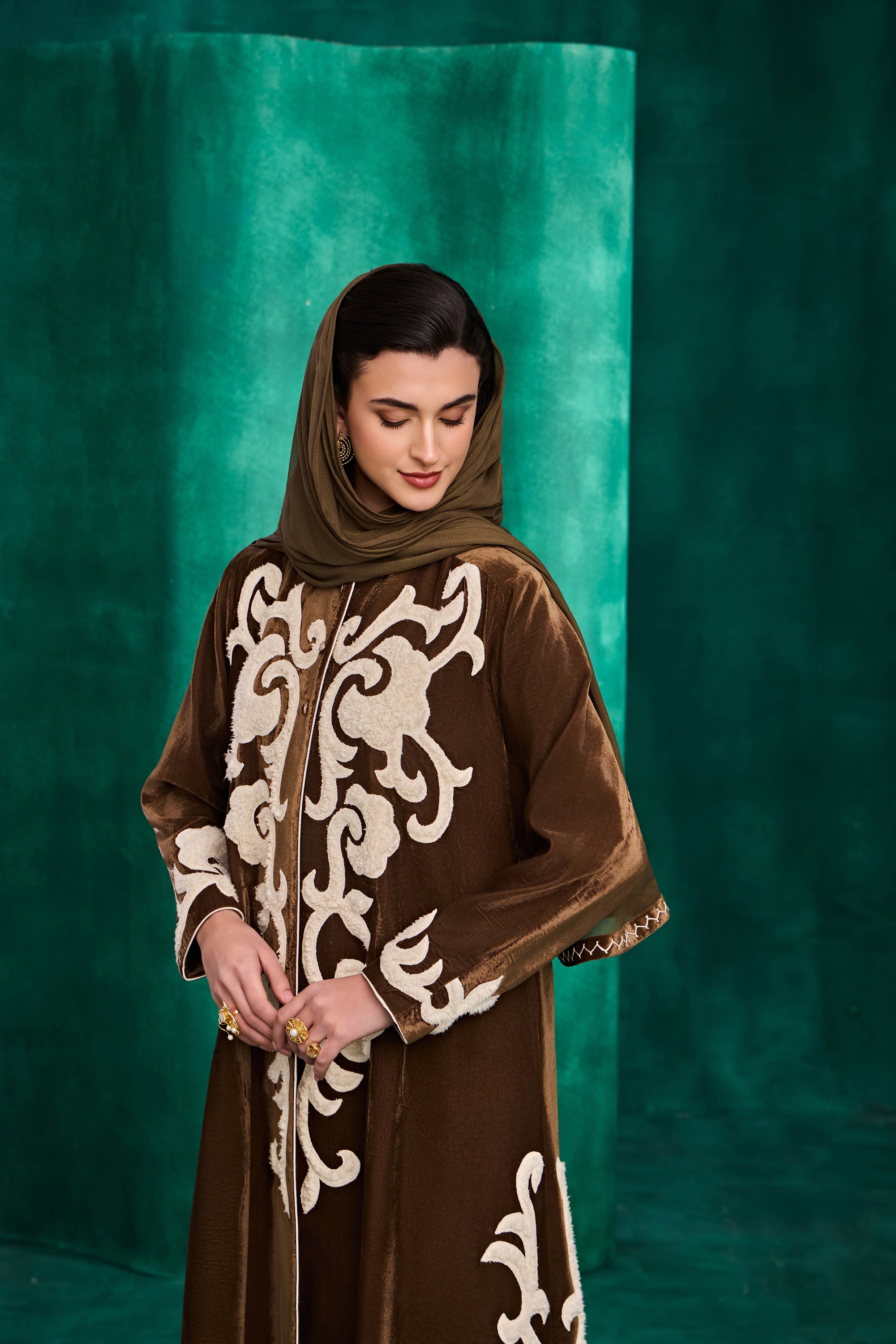 Waseela Applique Embroidered Abaya
