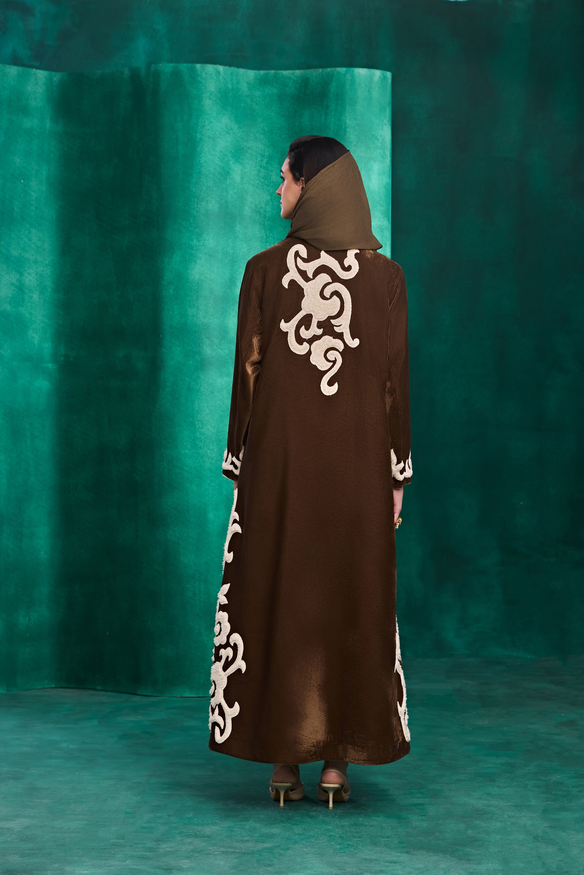 Waseela Applique Embroidered Abaya