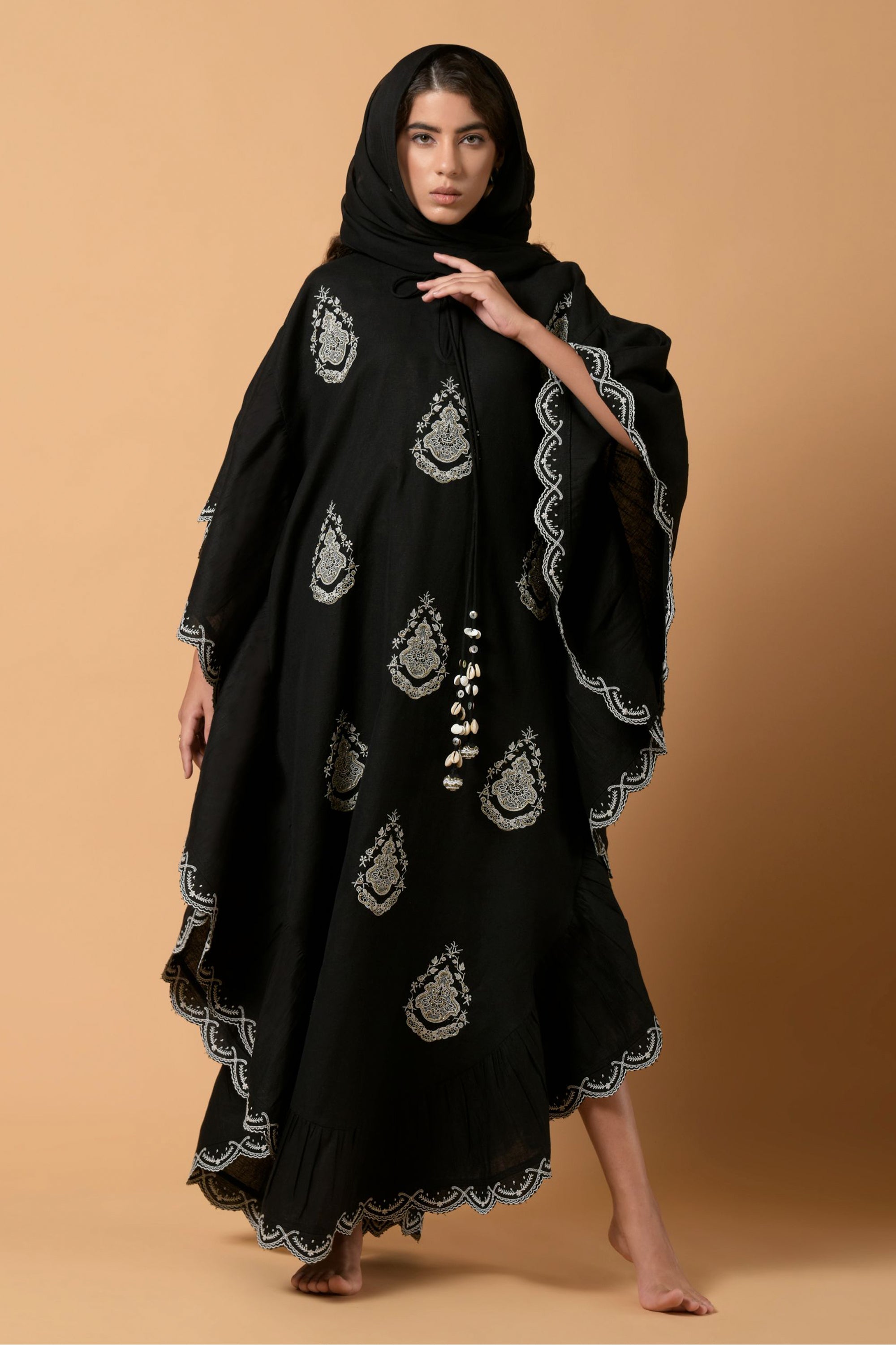 Rida Midnight Empress Jalabiya