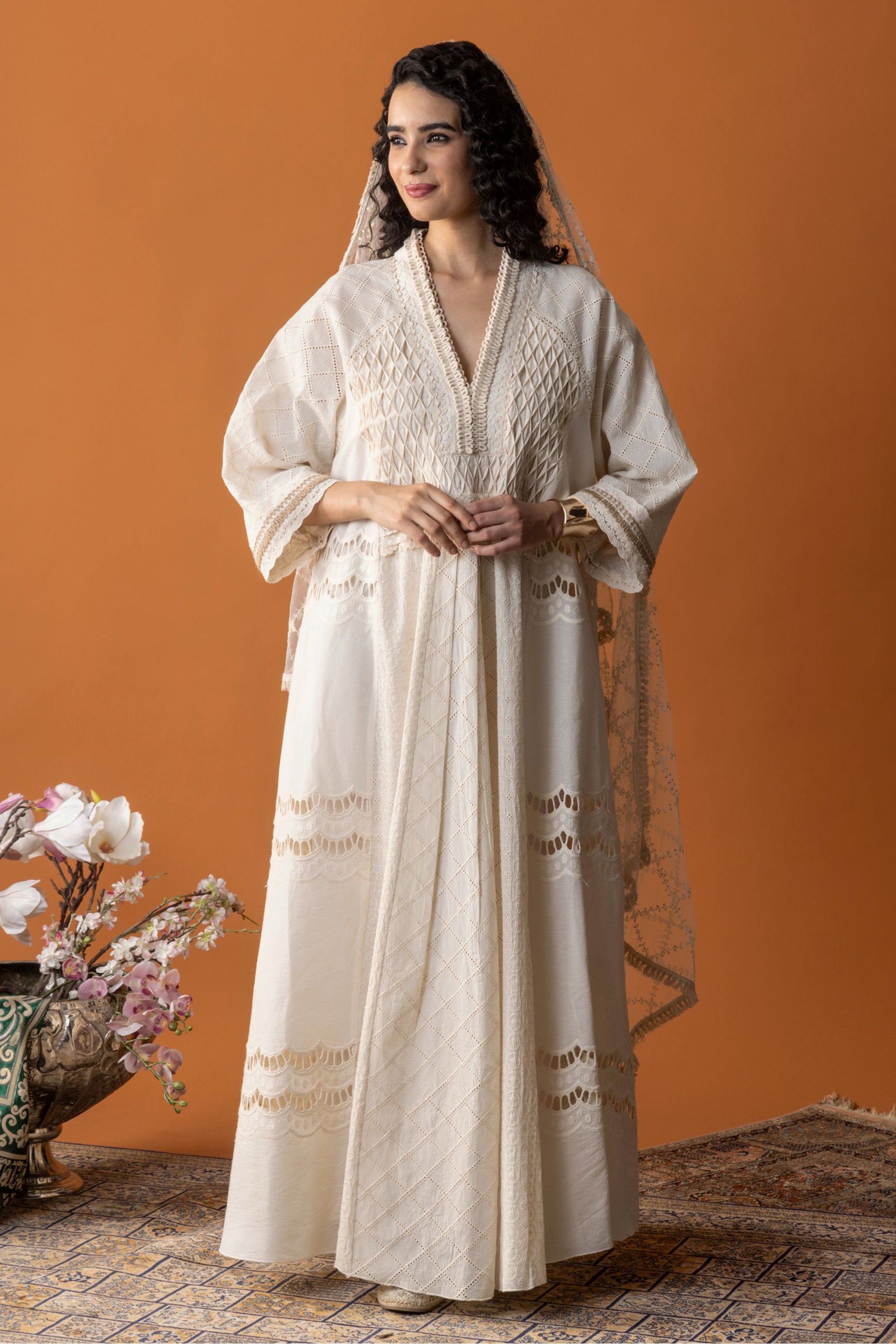 Nazli Embroidered Jalabiya