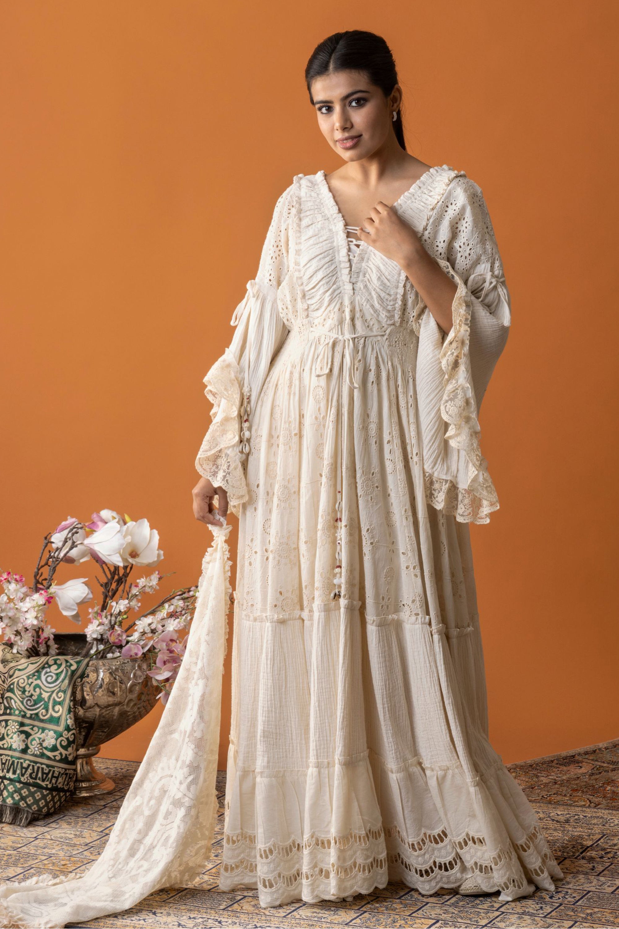 Ahisah Embroidered Jalabiya