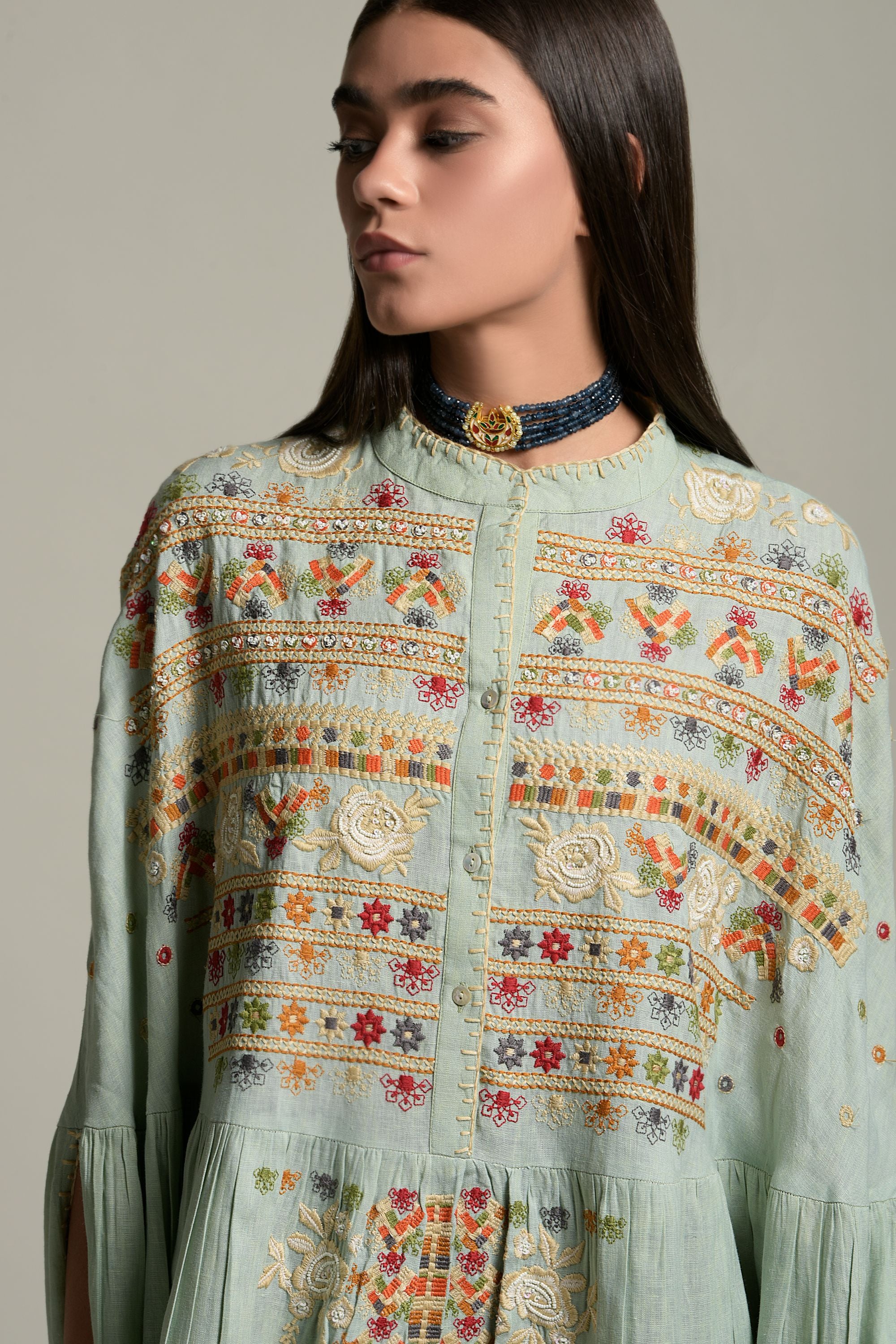 Rukhsar Embellished & Embroidered Jalabiya Cape