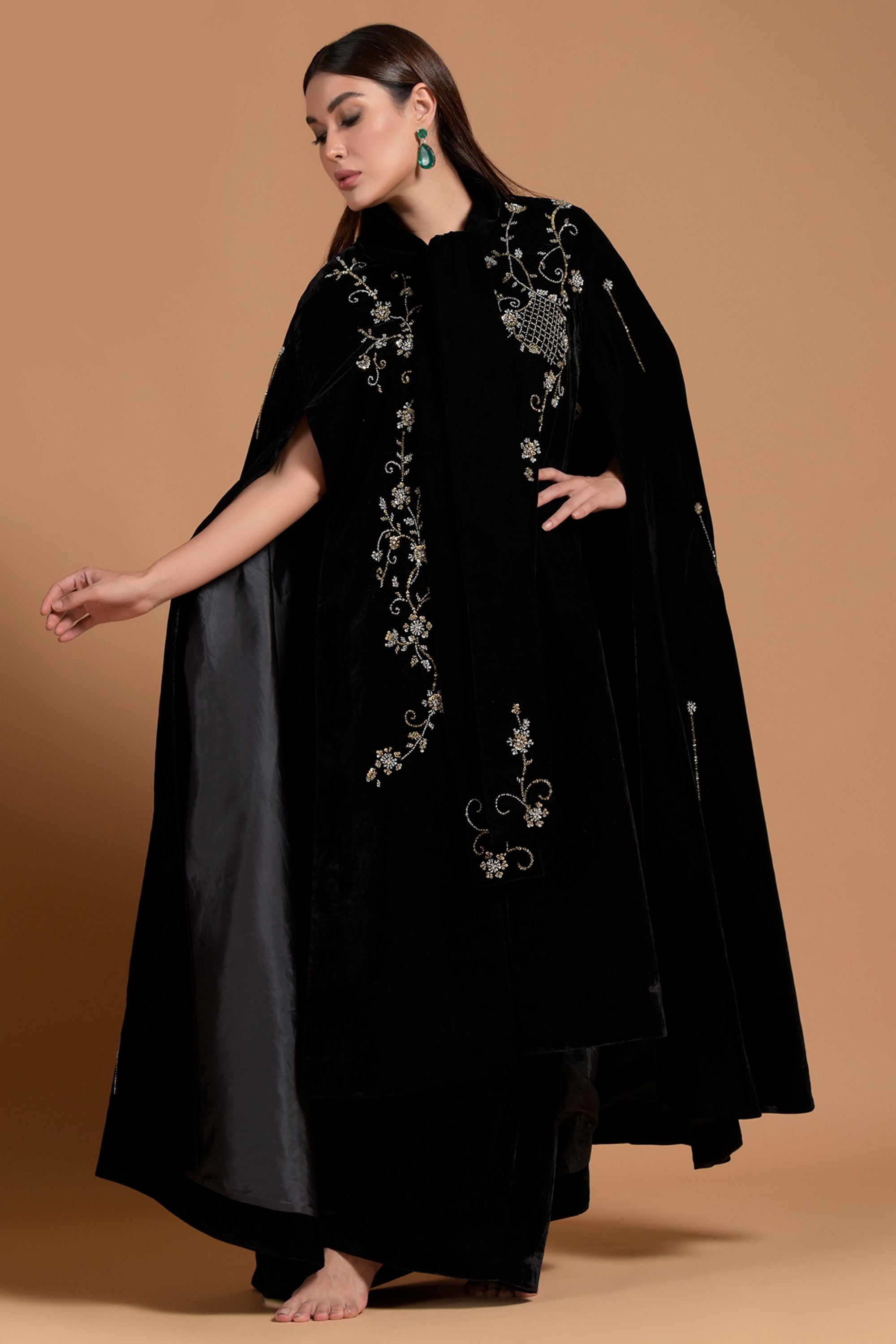 Imaya Embellished Cape