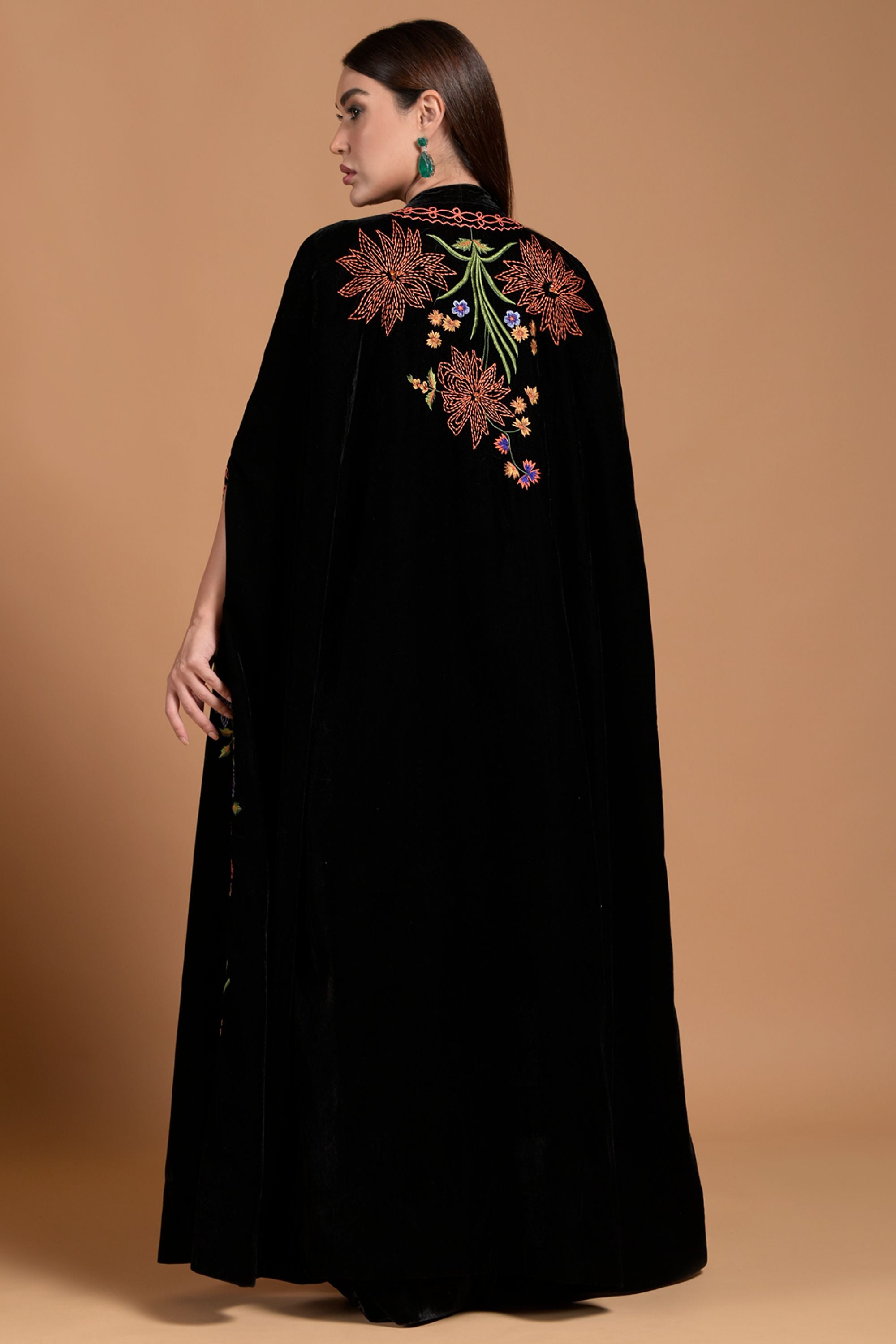 Afsana Embroidered Cape