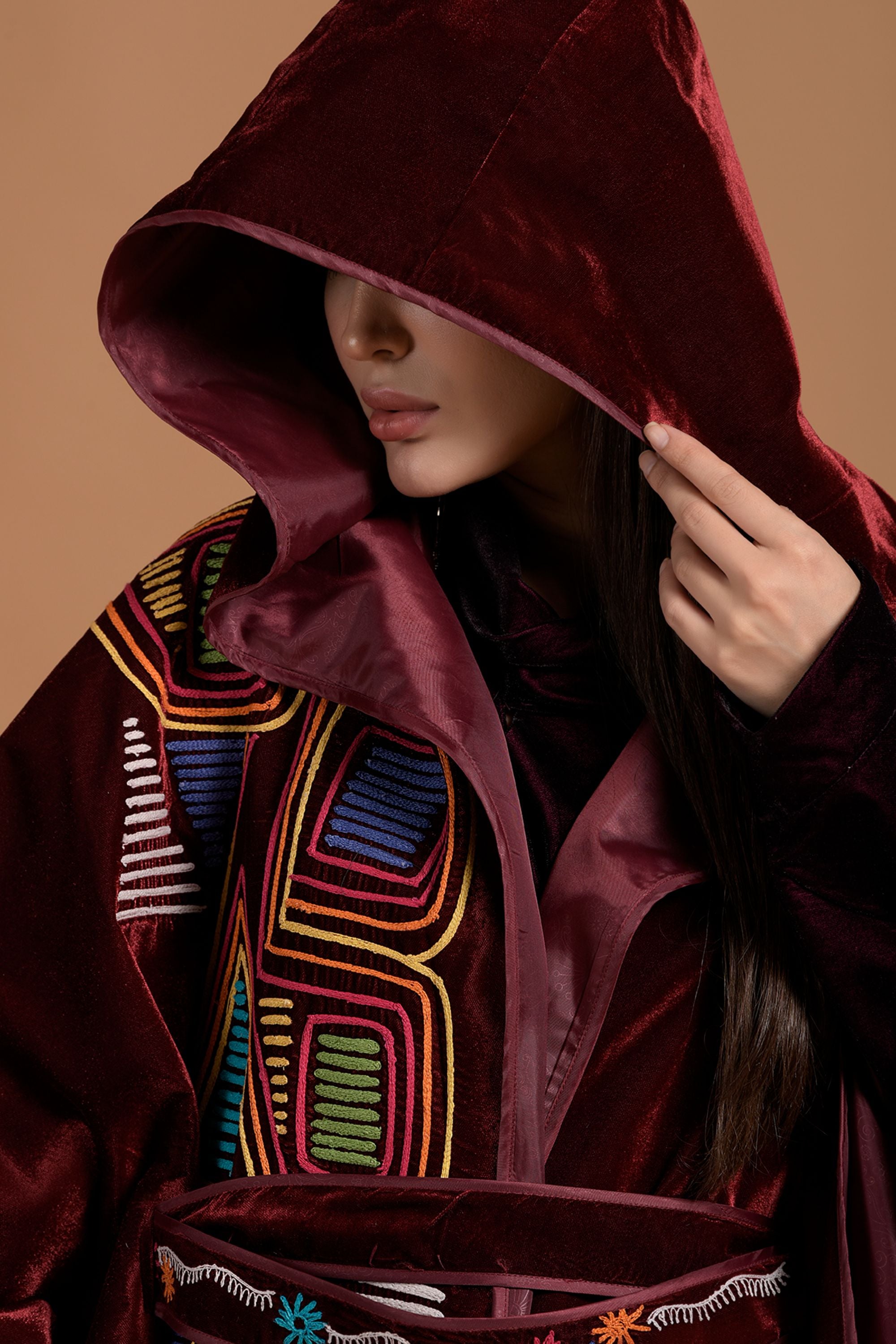 Alfiya Embroidered Cape