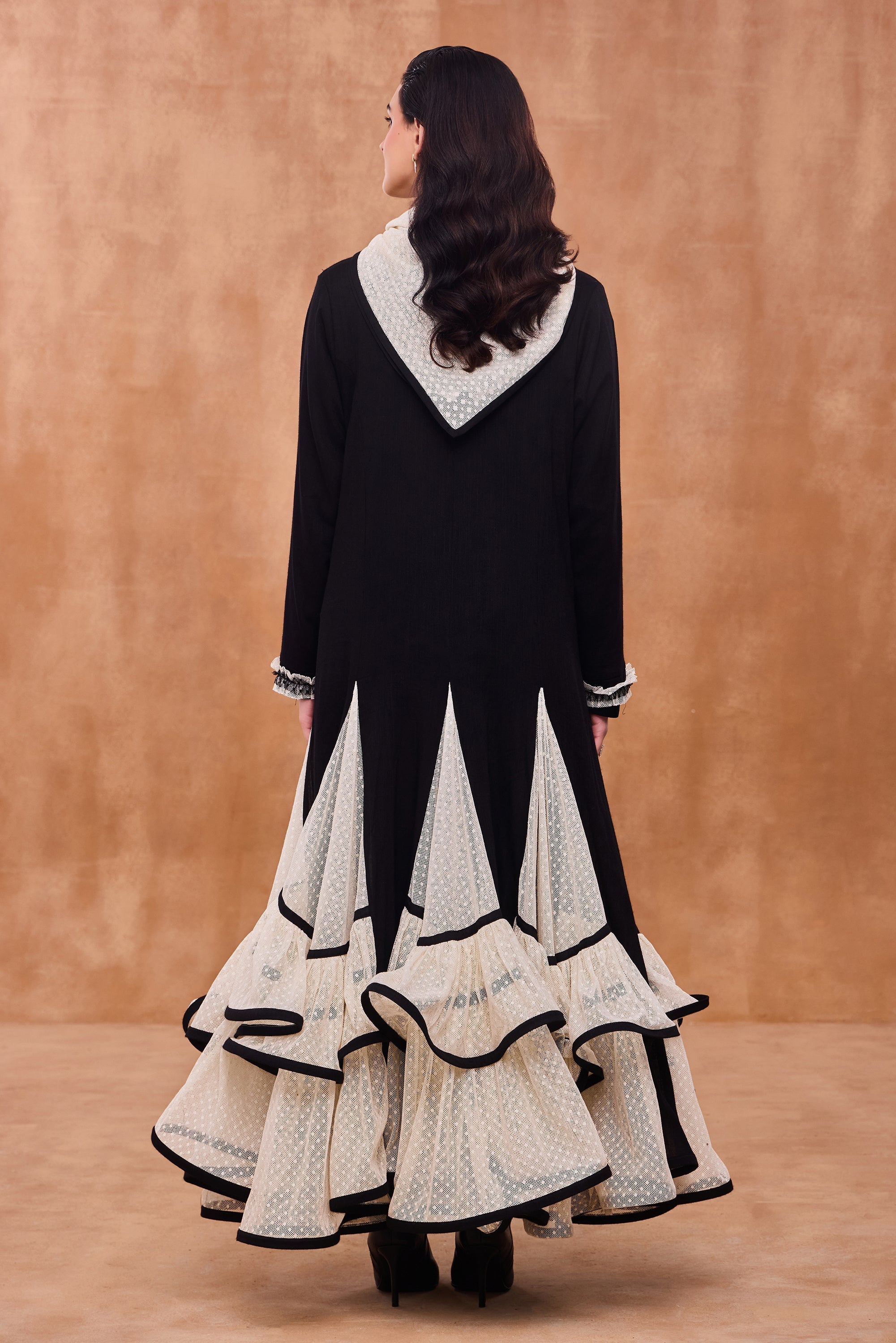 Zohra Embellished Jalabiya