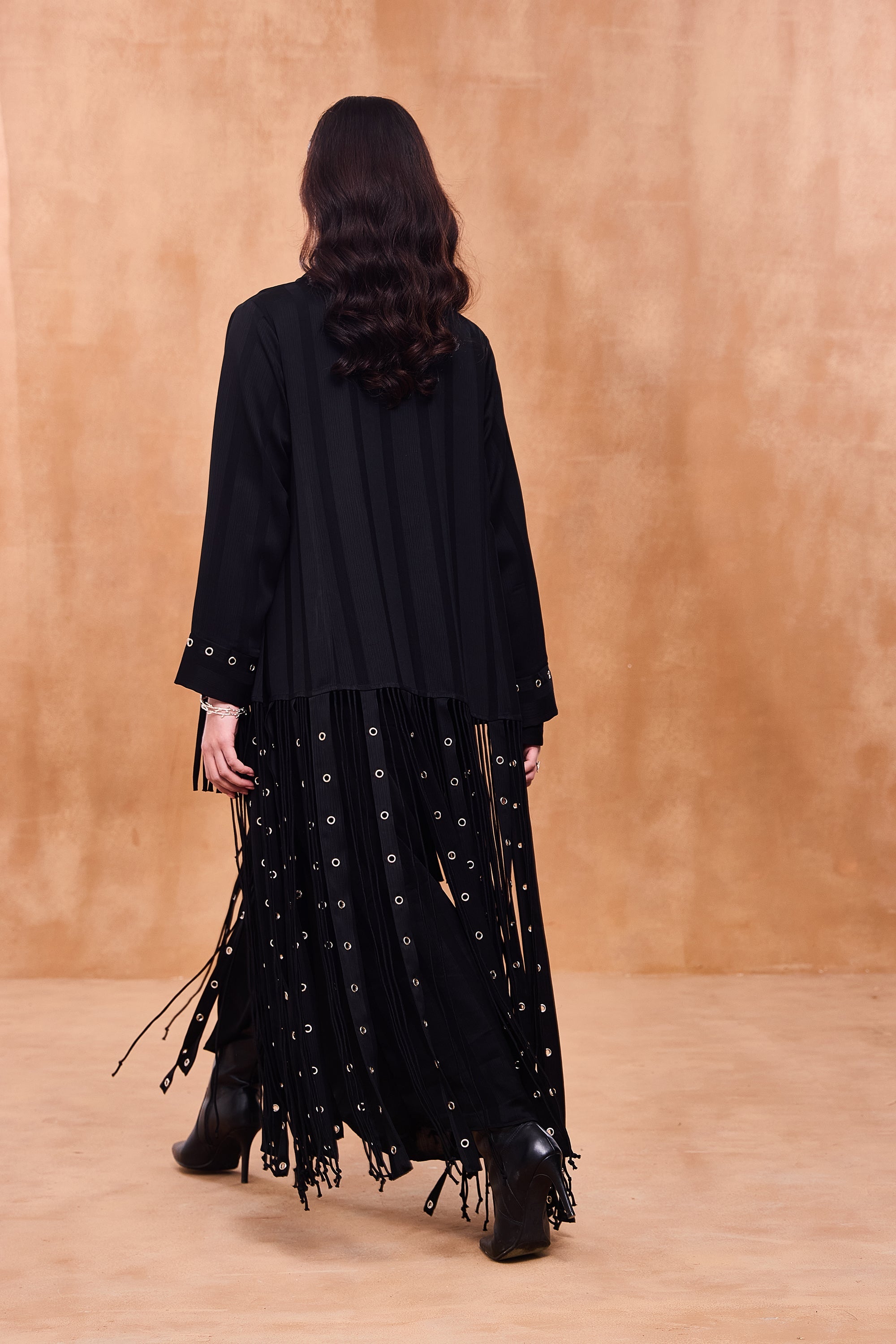 Zafiya Eyelet Detailing Abaya