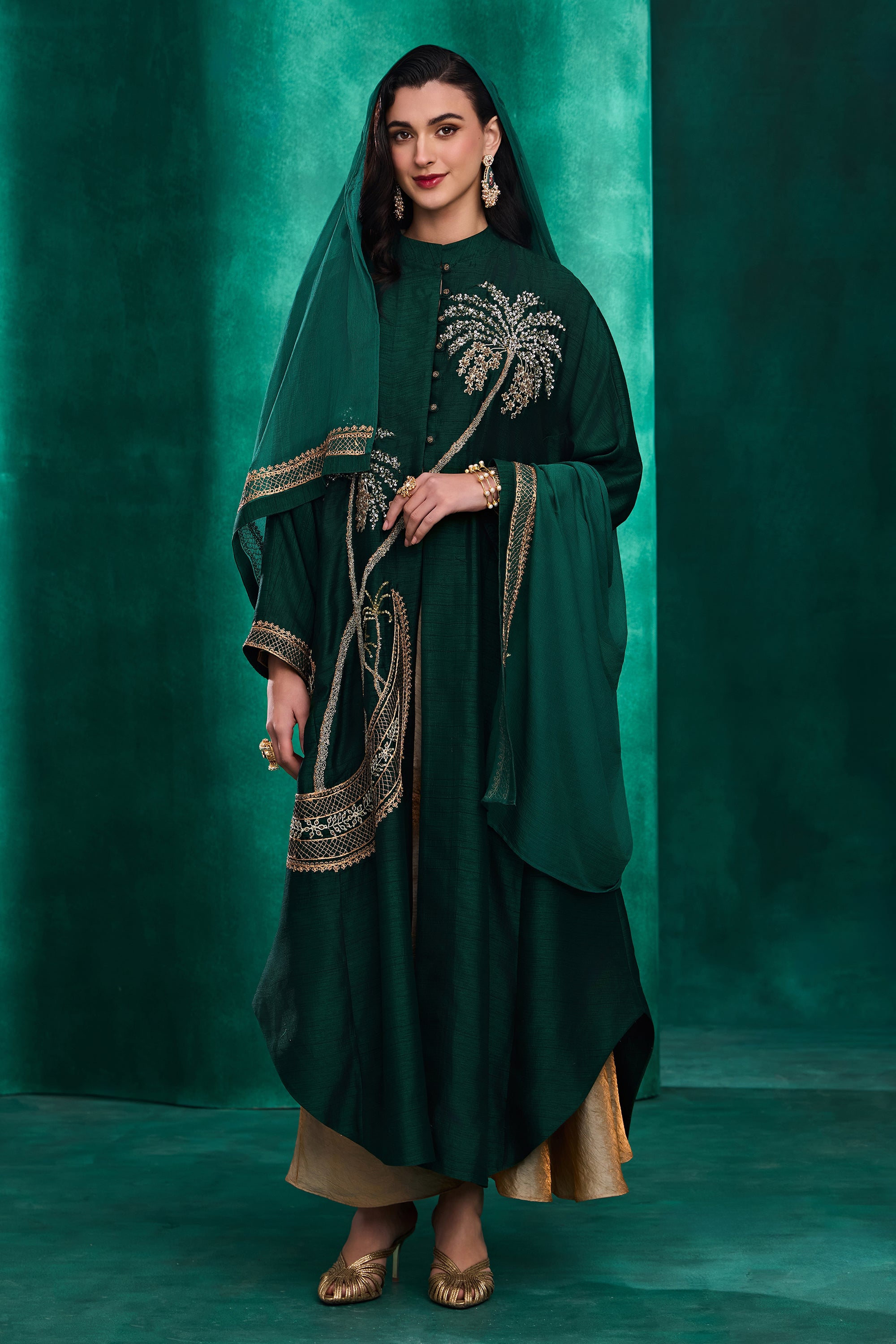 Nareen Embroidered Abaya with Embellishment