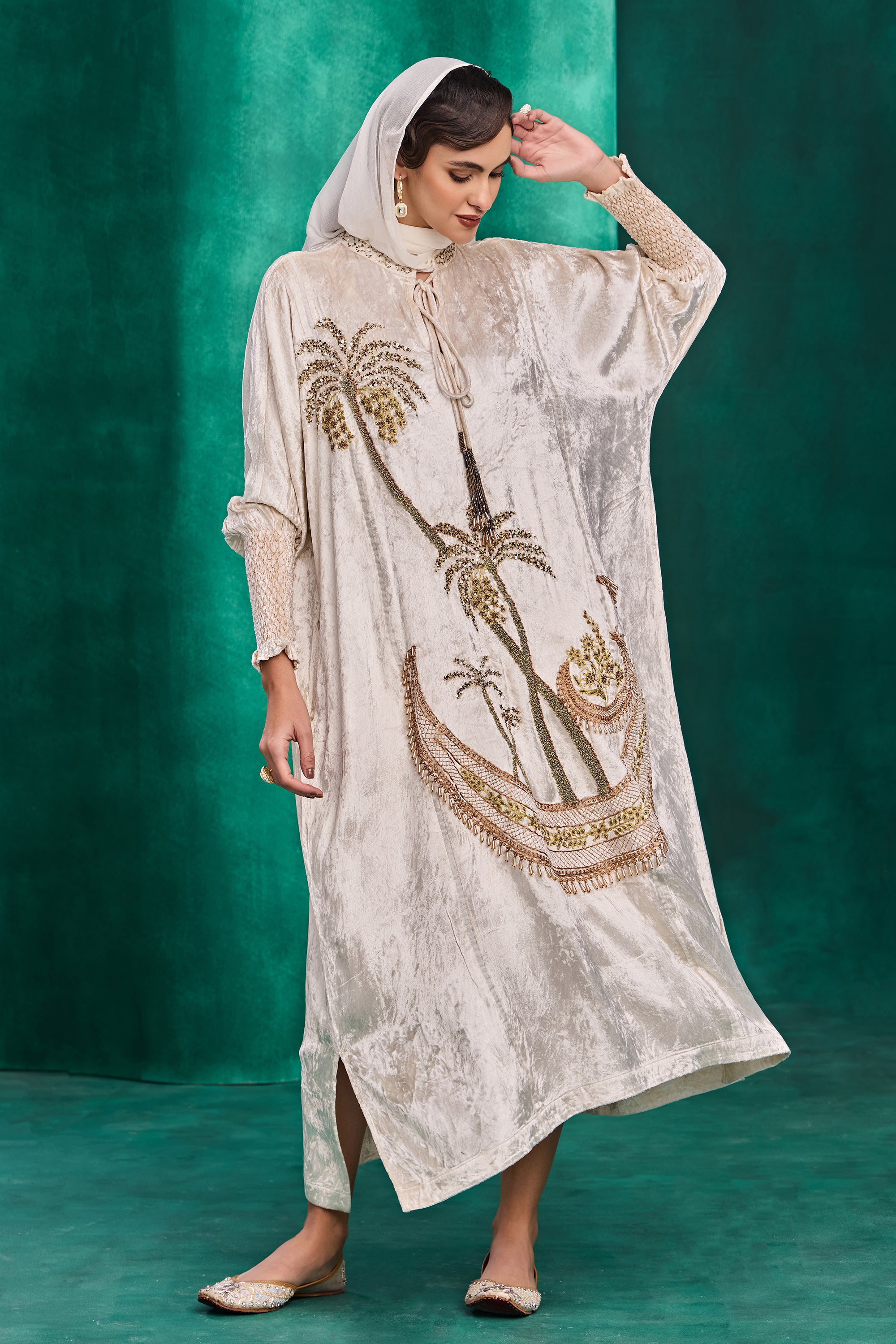 Bahira Embroidered Jalabiya with Embellishment