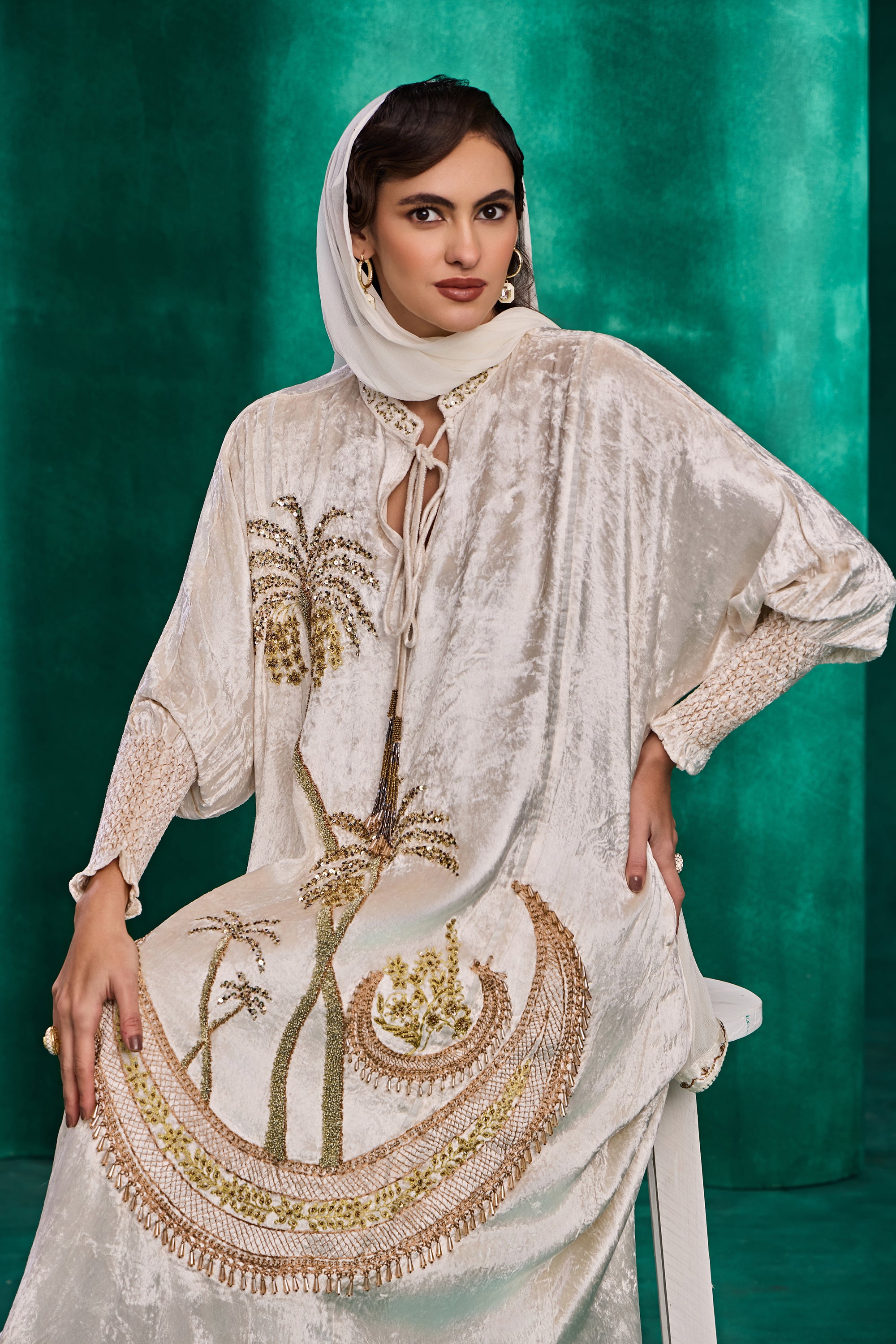 Bahira Embroidered Jalabiya with Embellishment