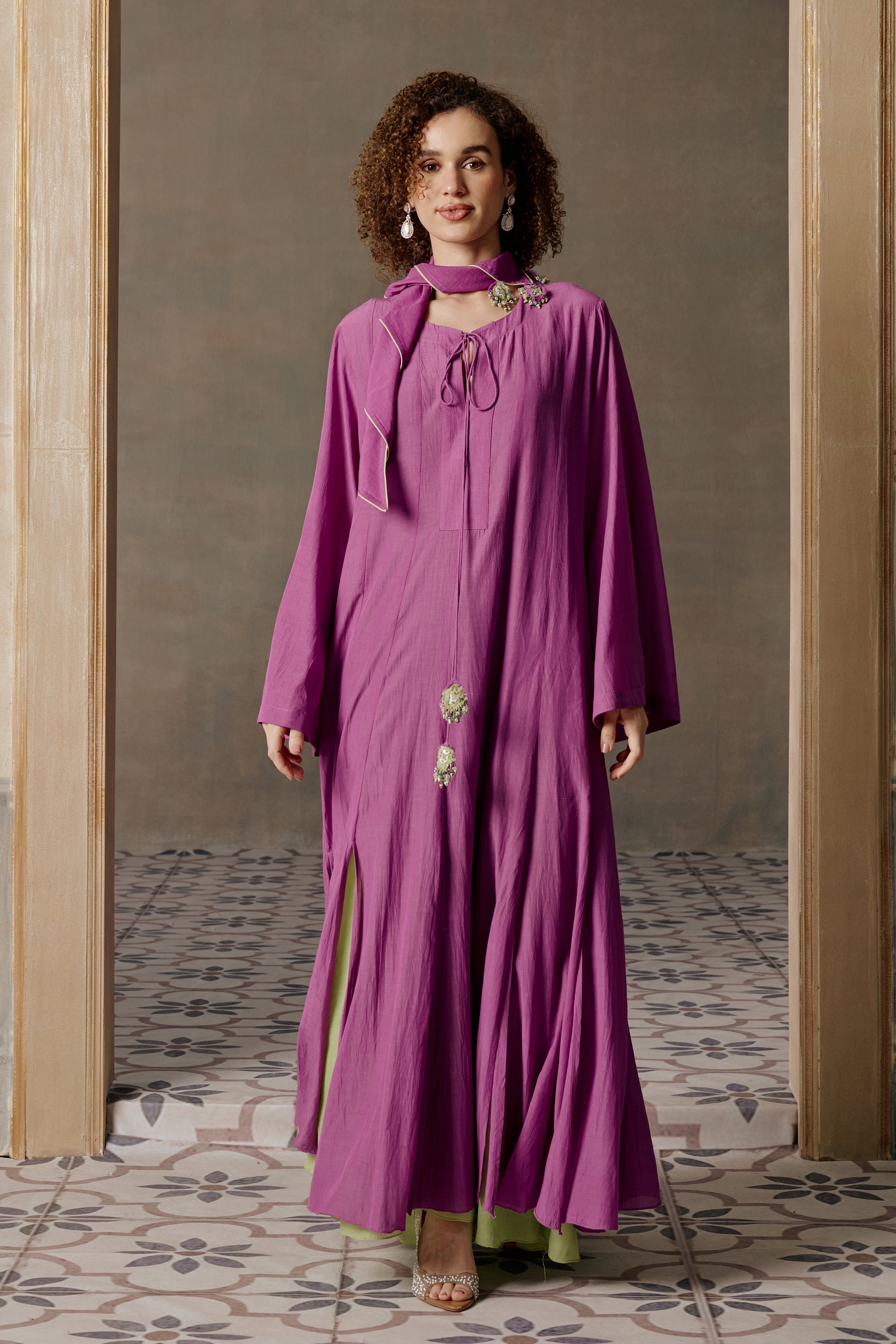 Nibrasa Stylish Jalabiya