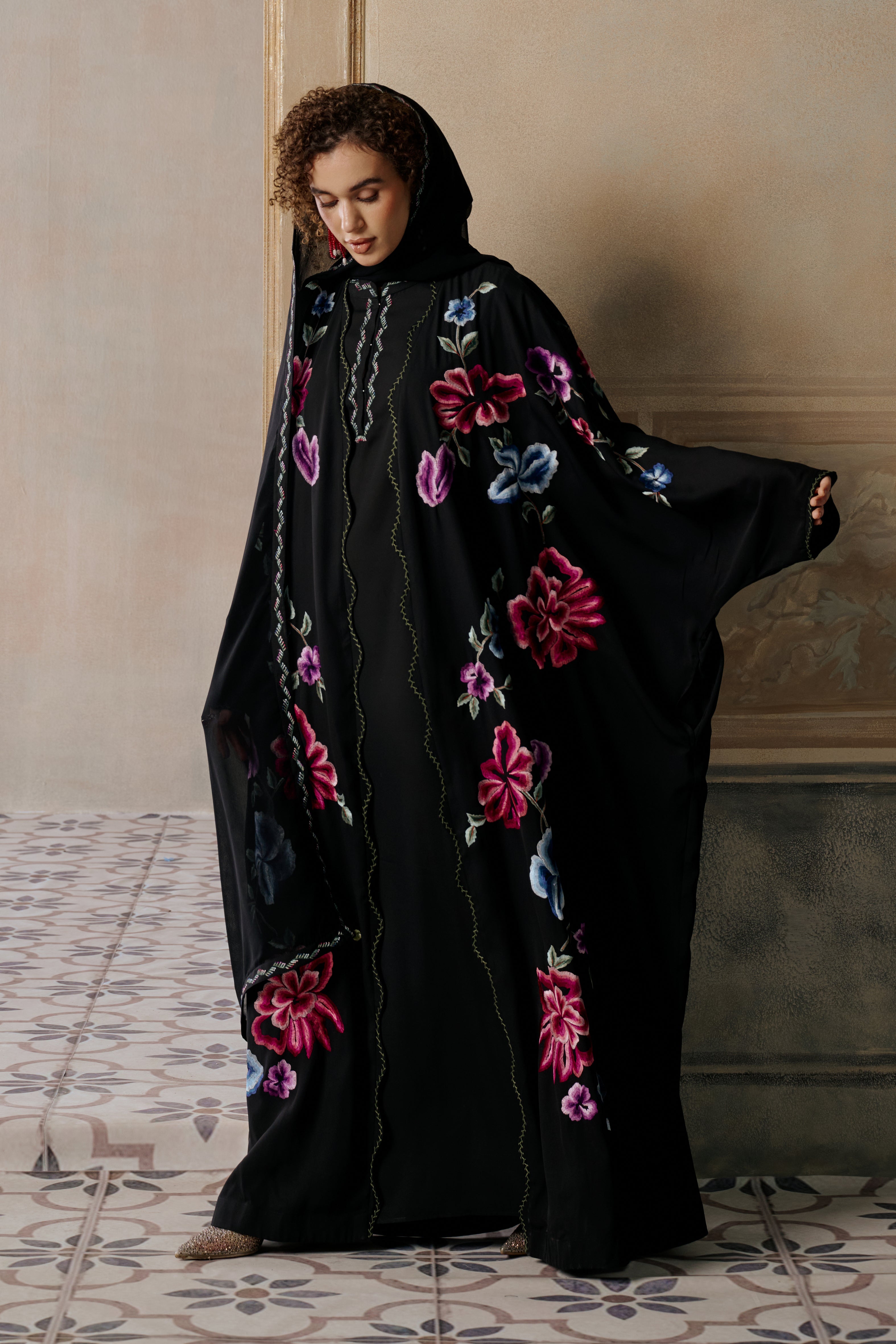 Hatoon Embroidered Abaya