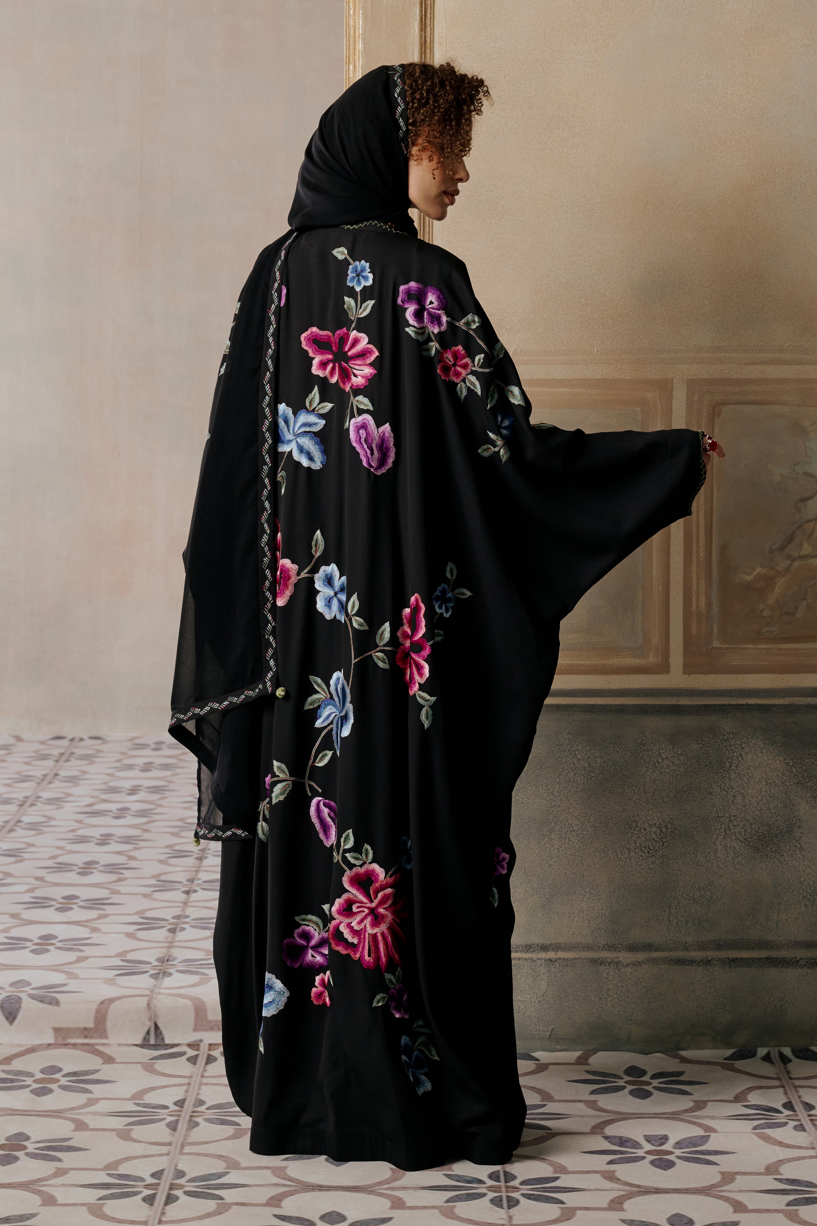 Hatoon Embroidered Abaya