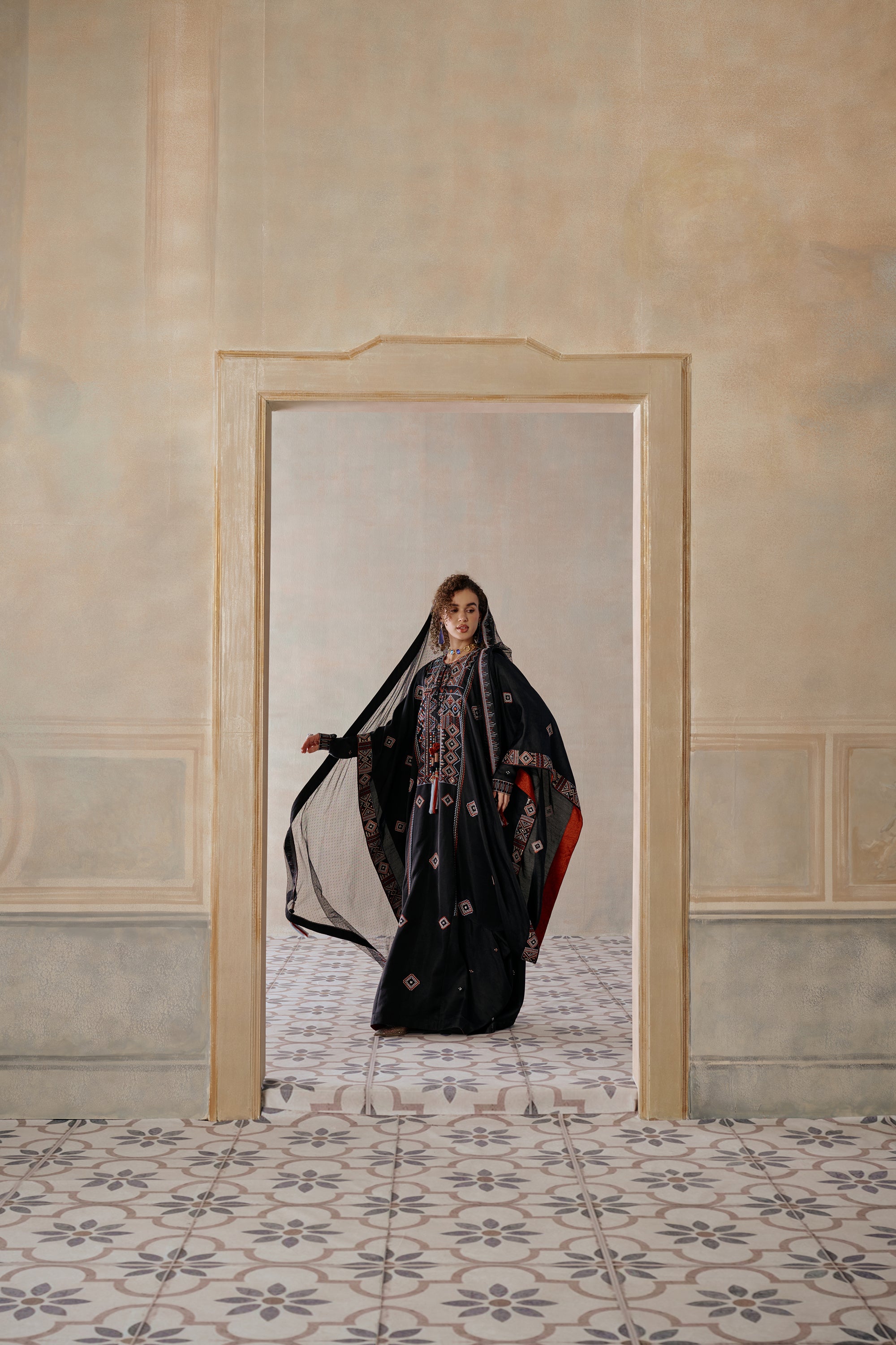 Layanah Embroidered Jalabiya with Embellishment
