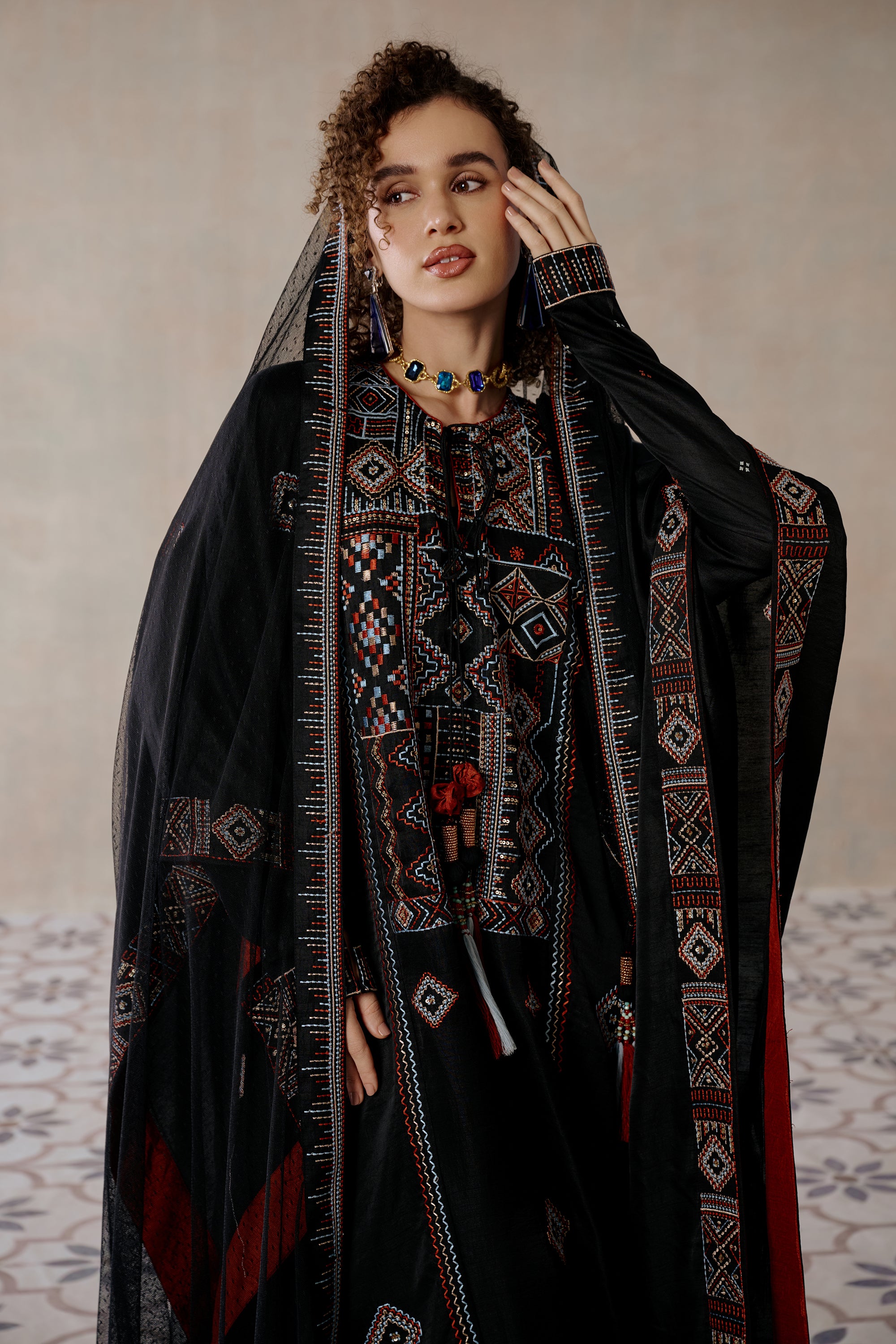 Layanah Embroidered Jalabiya with Embellishment