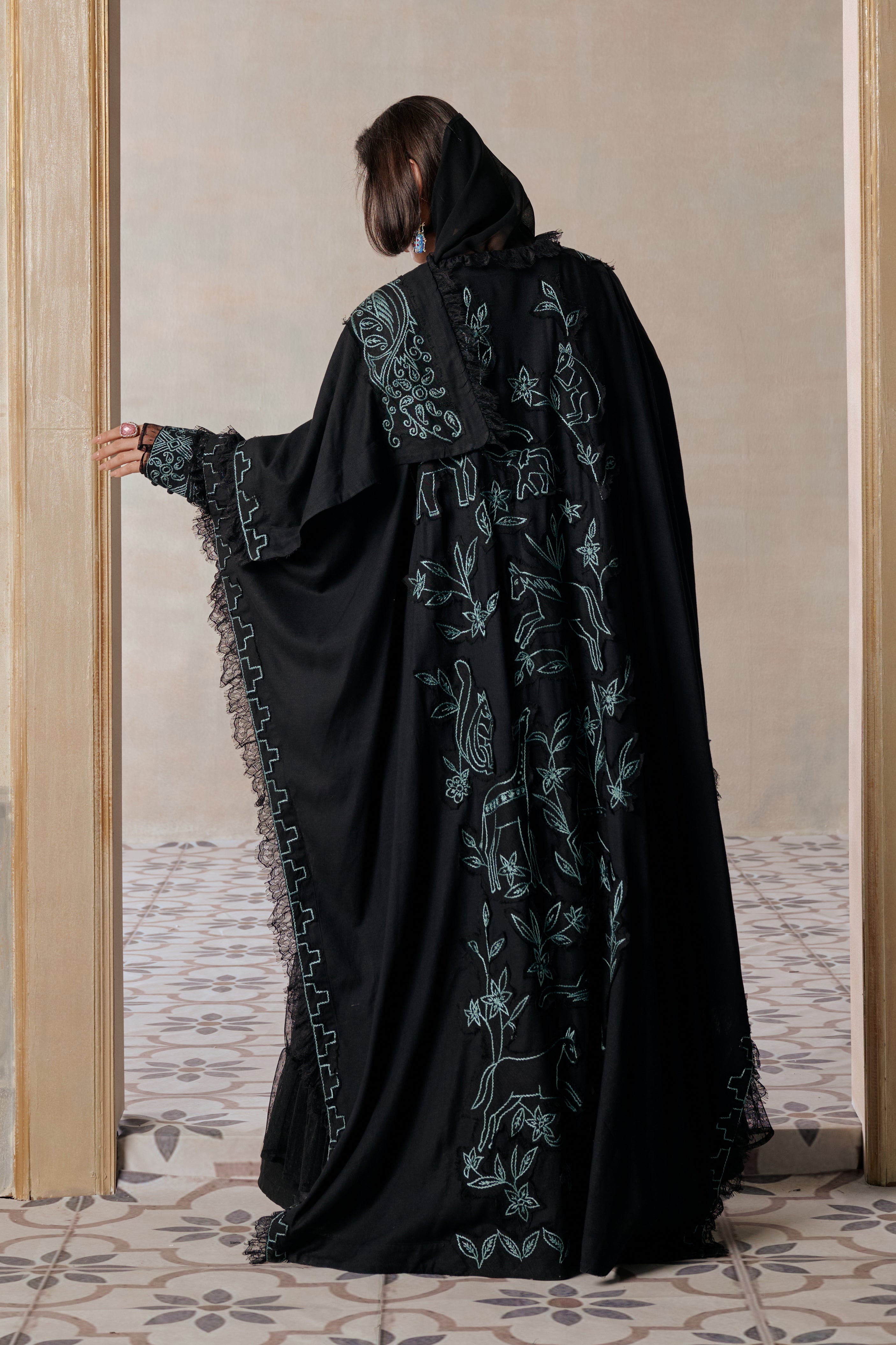 Athar Embroidered Cape Set