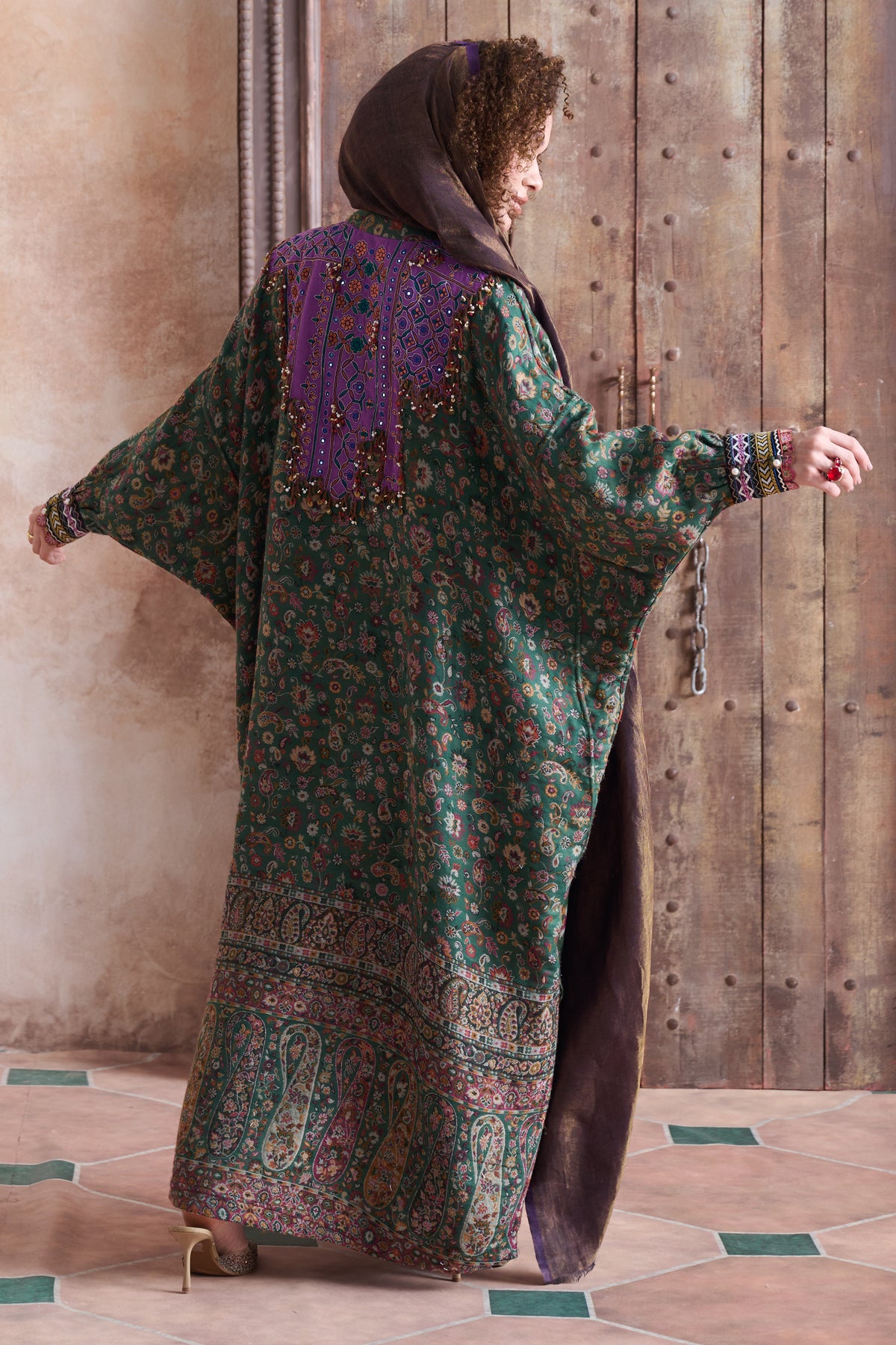 Ritaj Embroidered Jalabiya with Embellishment