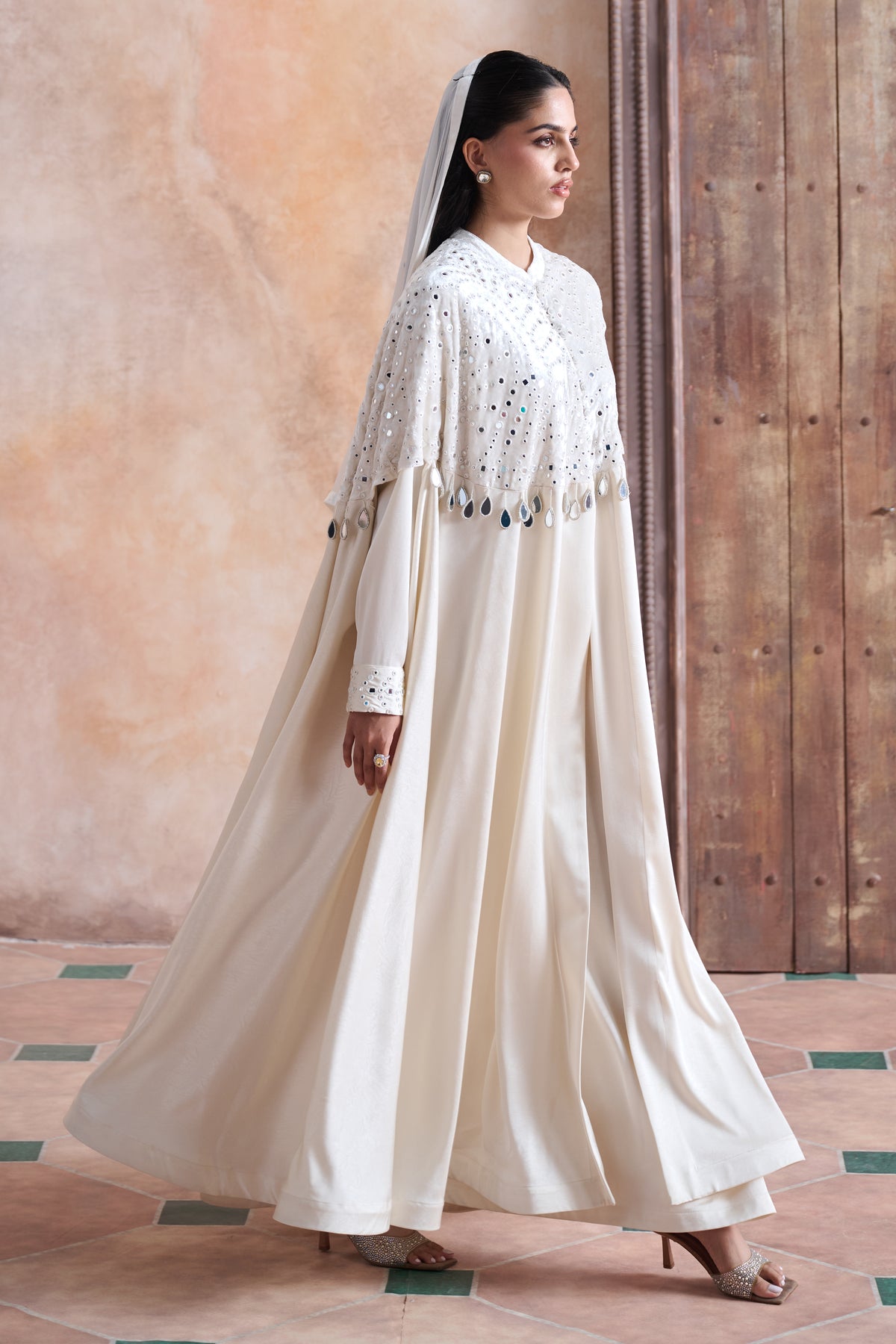 Hooria Embellished Cape with Inner Dress