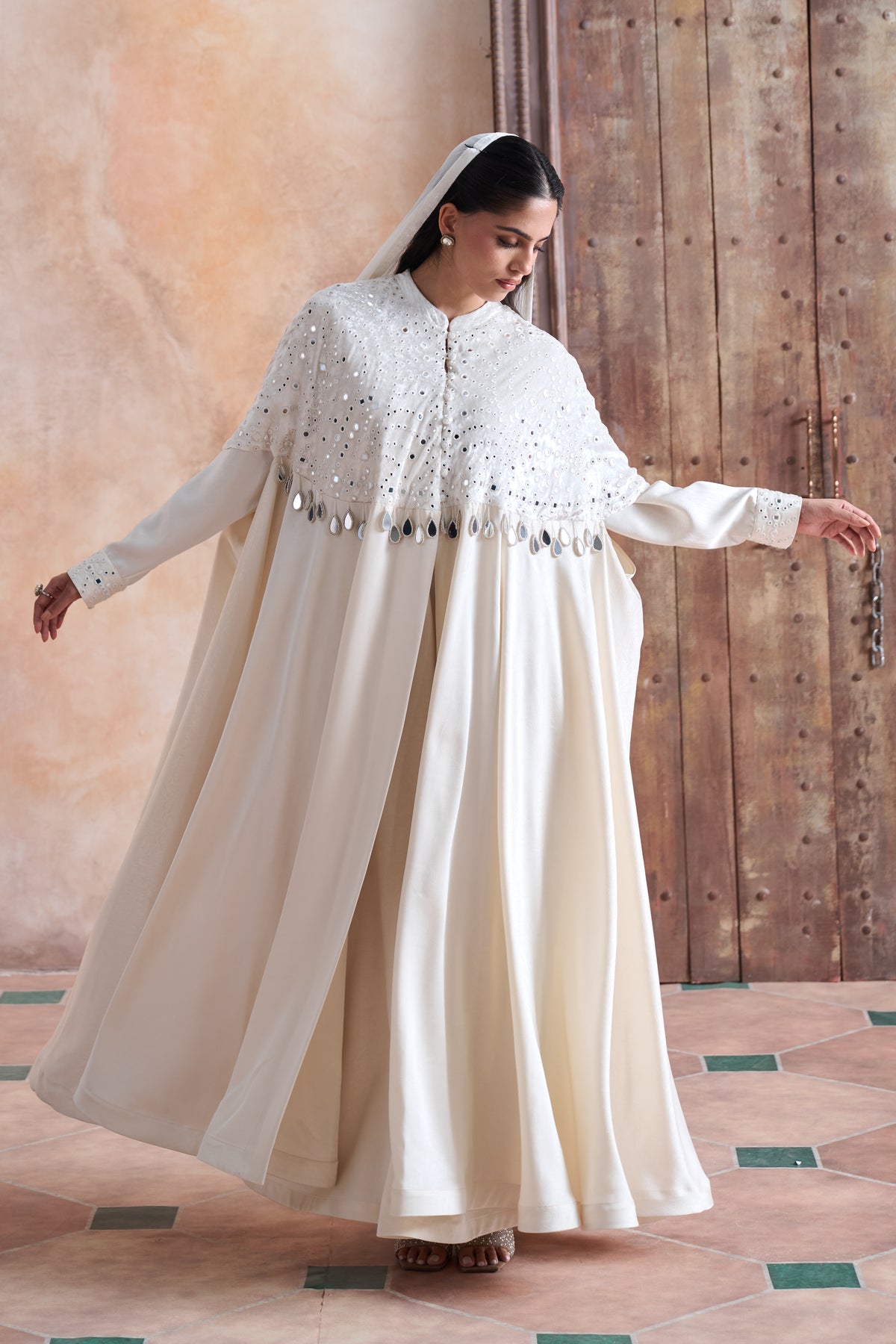 Hooria Embellished Cape with Inner Dress