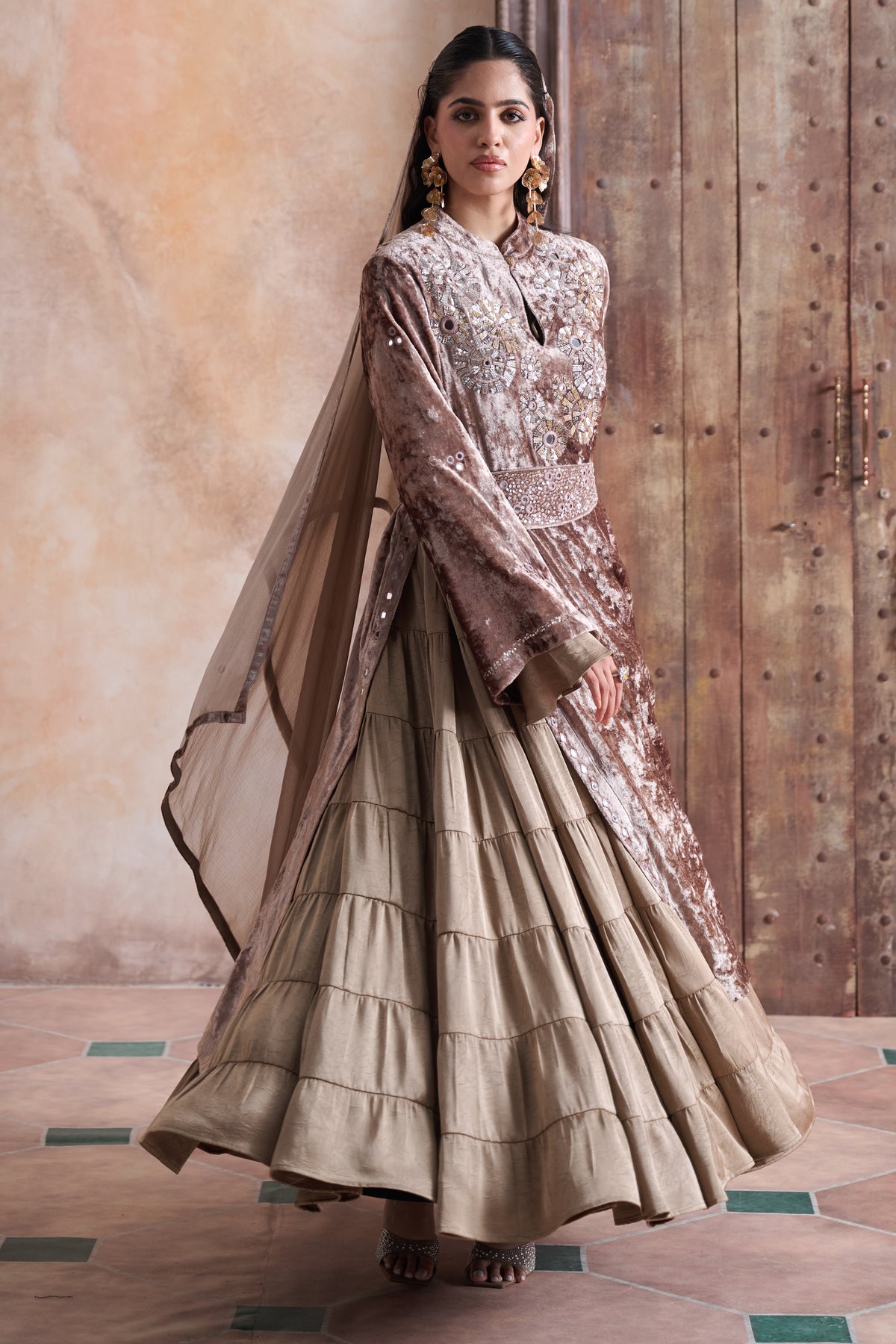 Zoyaila Embellished Cape with Jalabiya