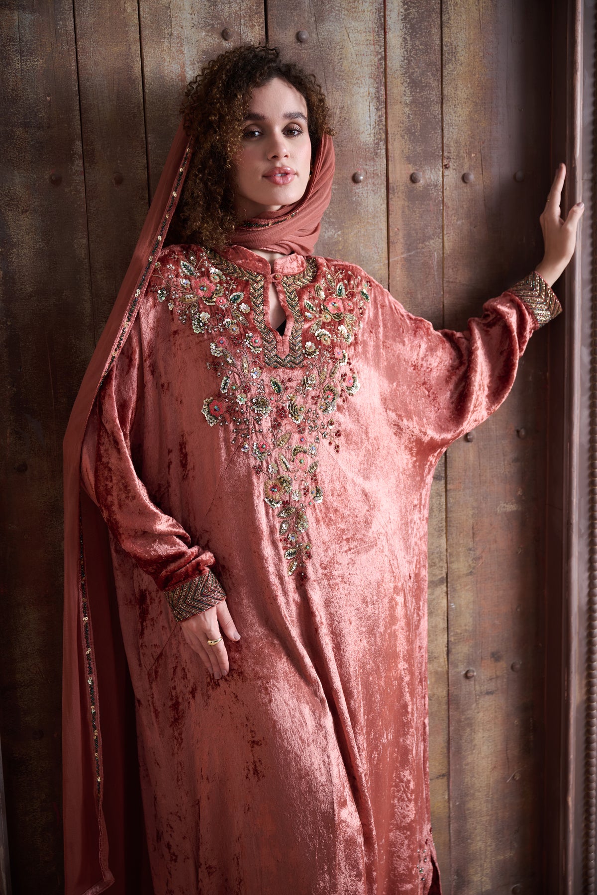 Larisha Embroidered Jalabiya with Embellishment