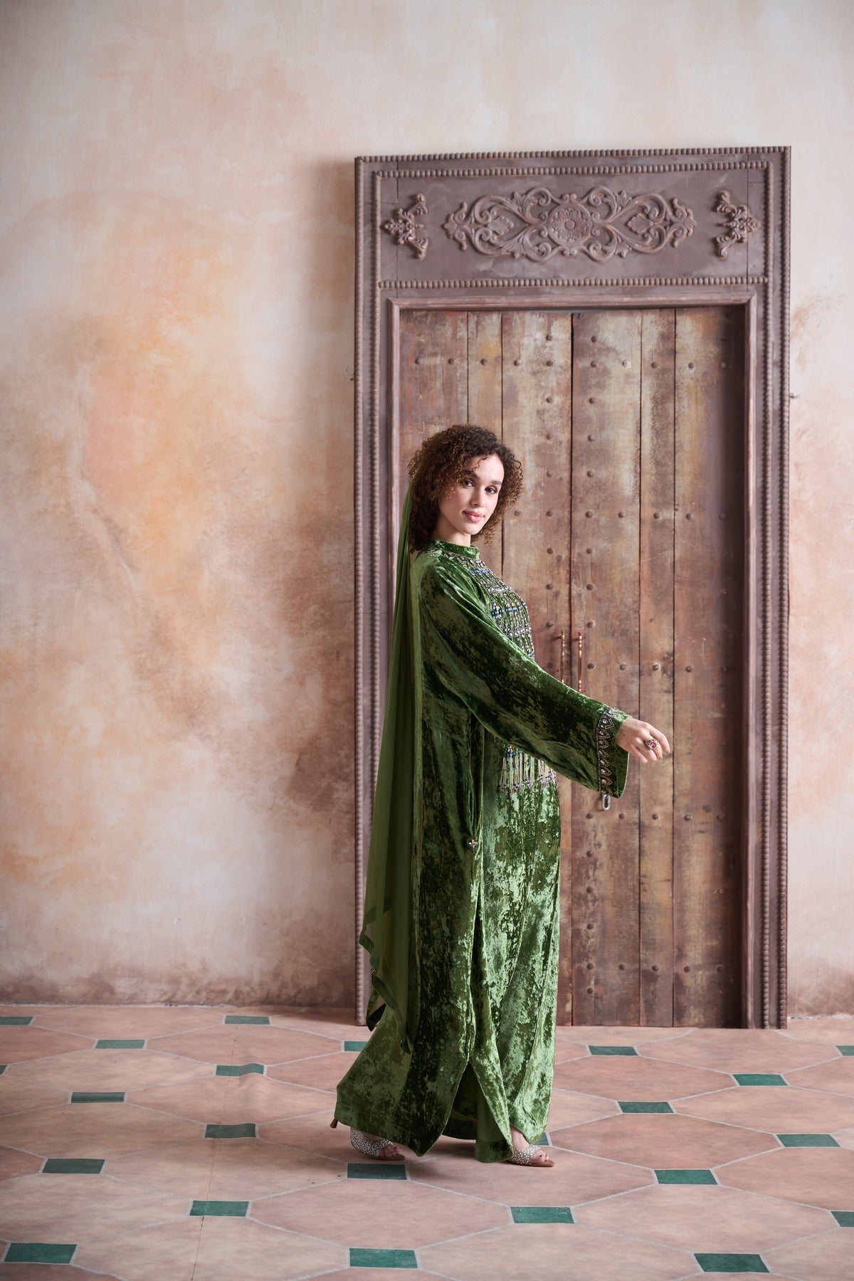Miskah Embellished Jalabiya