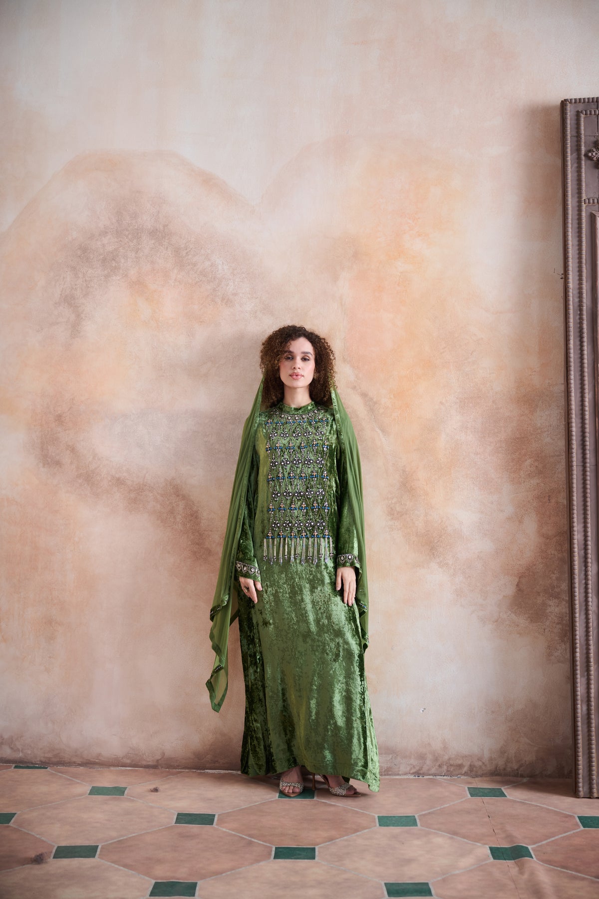 Miskah Embellished Jalabiya