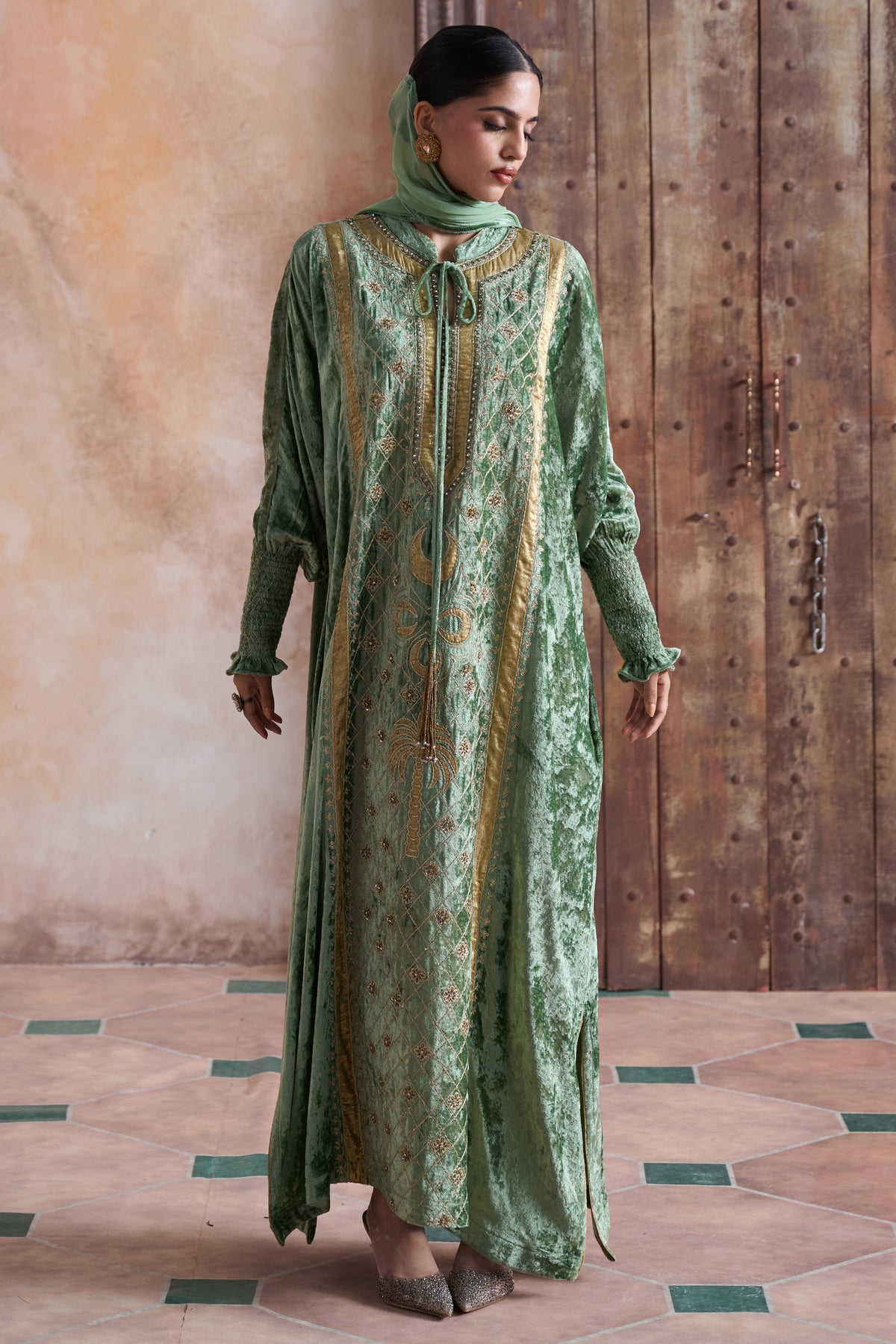 Zayalina Embroidered Jalabiya with Embellishment