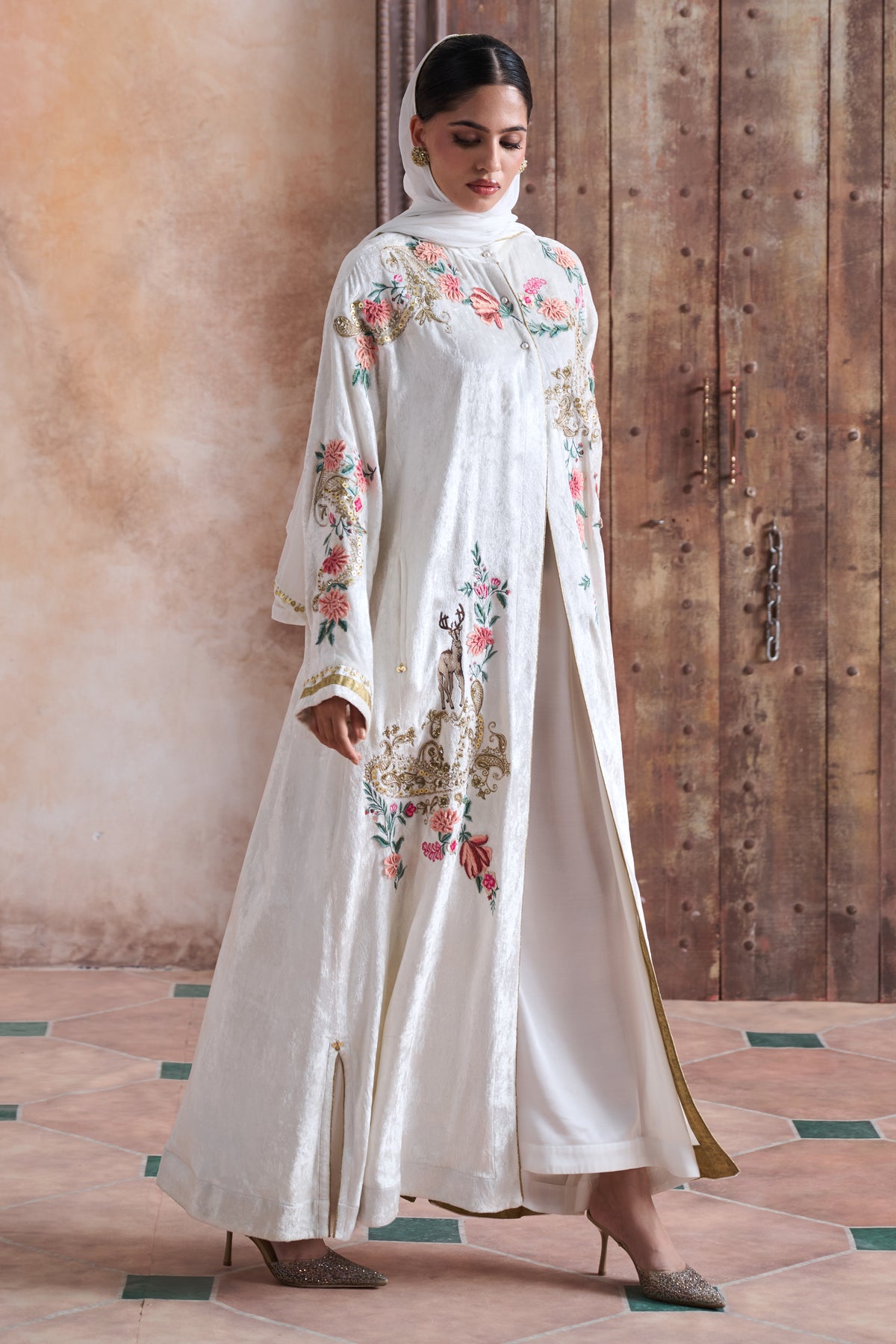 Linaah Embroidered Abaya with Embellishment