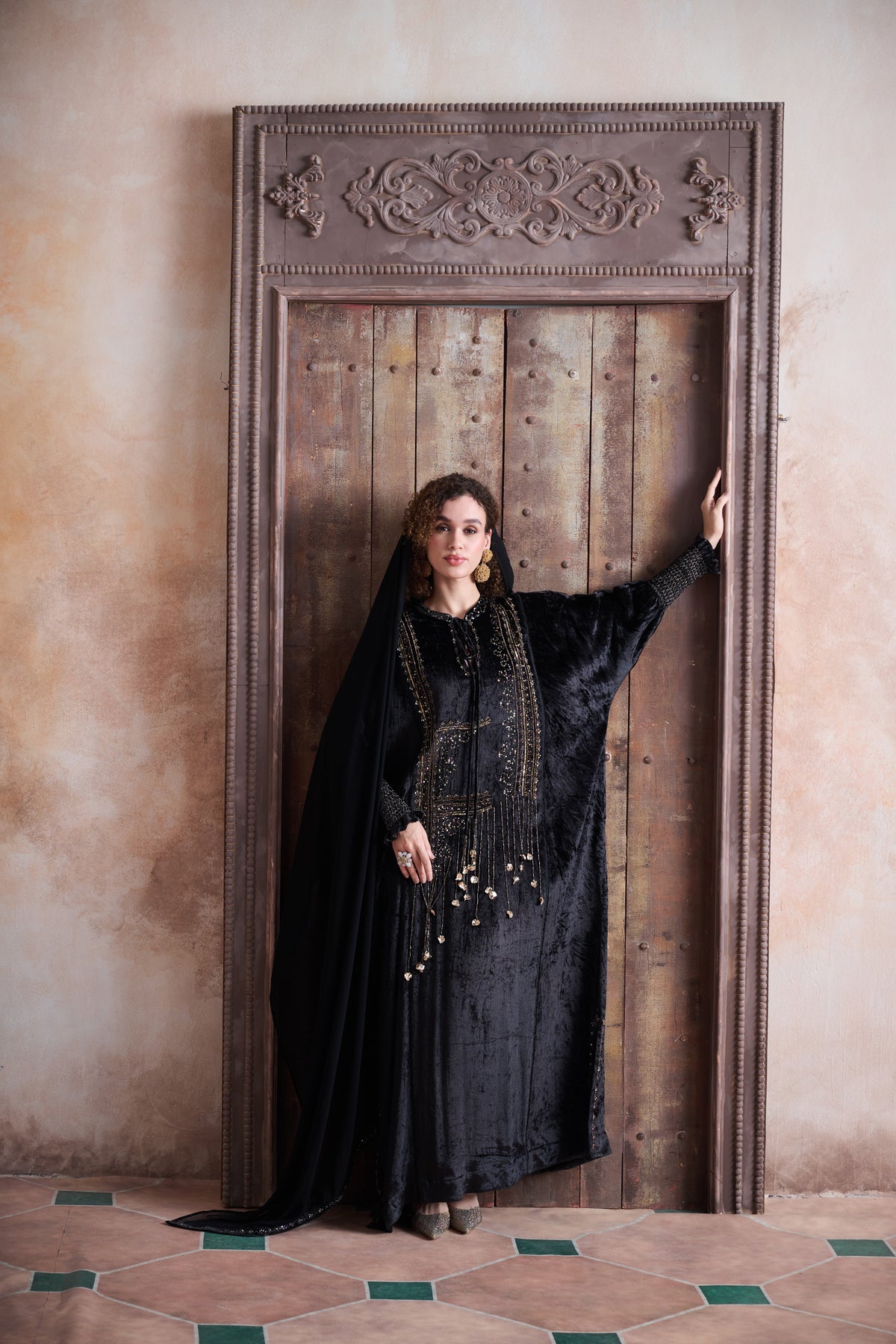 Lumiara Embellished Jalabiya