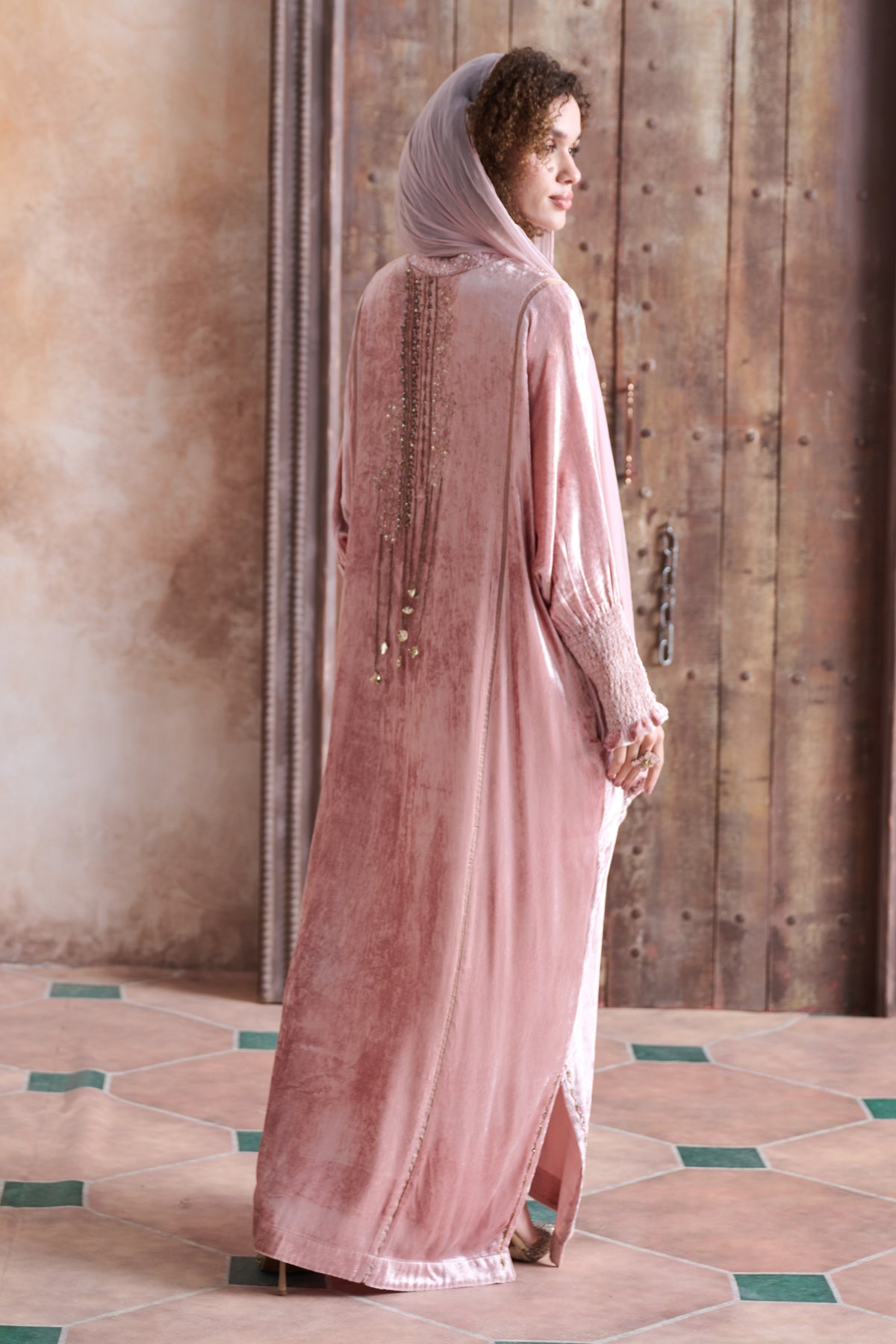 Nayalora Embellished Jalabiya
