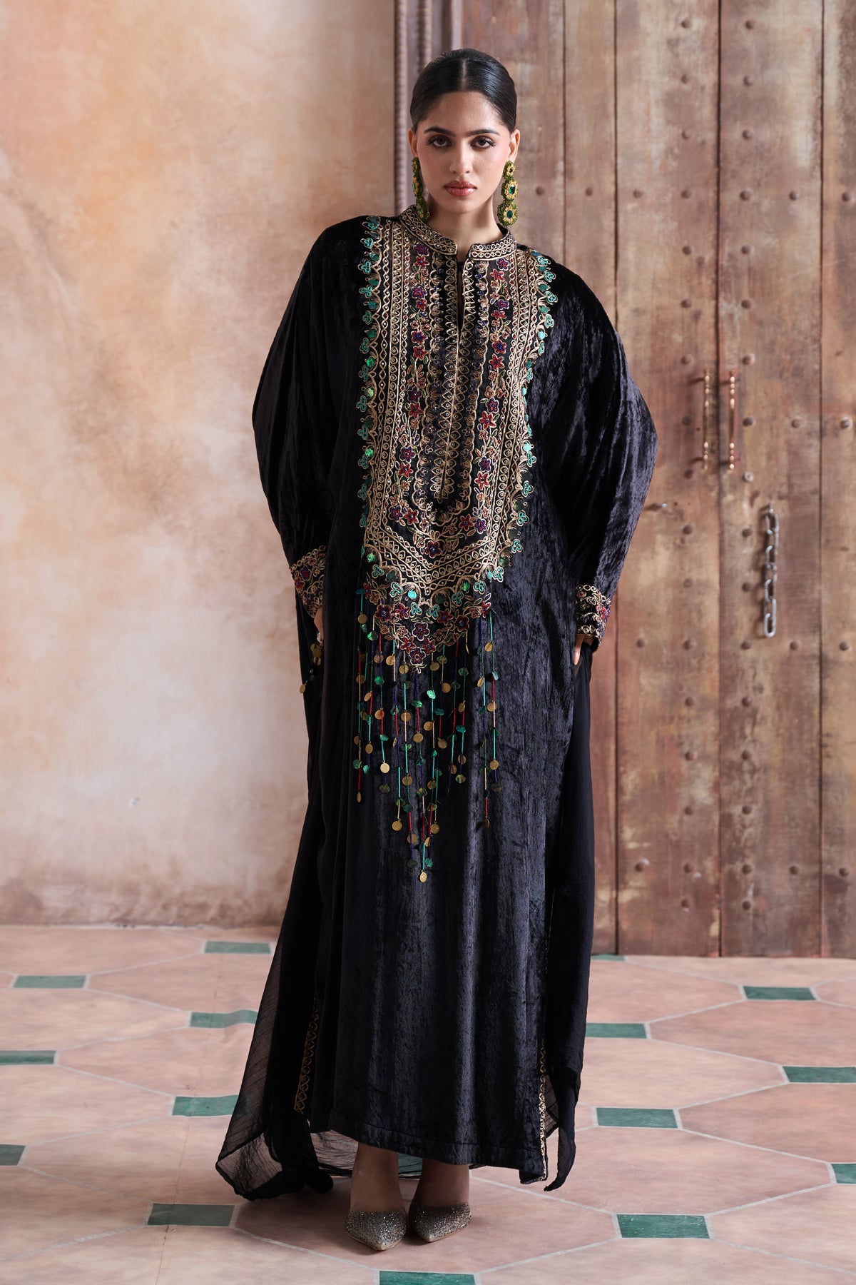 Narasha Embroidered Jalabiya with Embellishment
