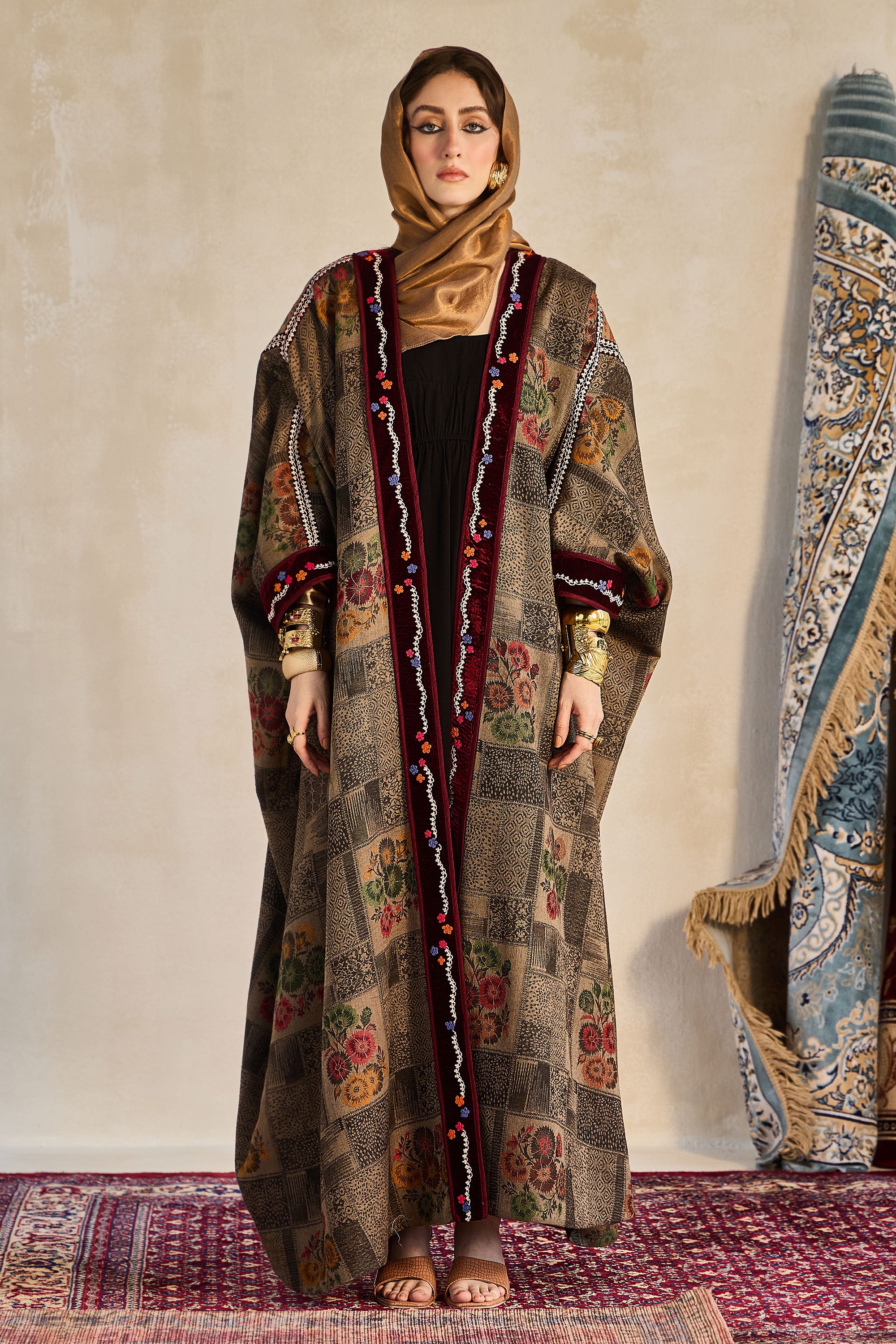 Khansa Embroidered Abaya