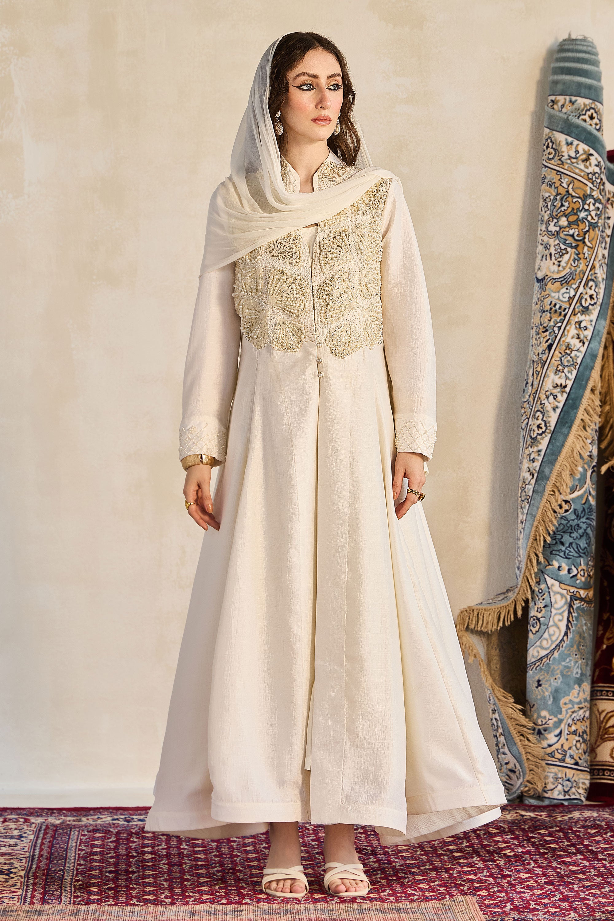 Fahmina Embroidered Abaya