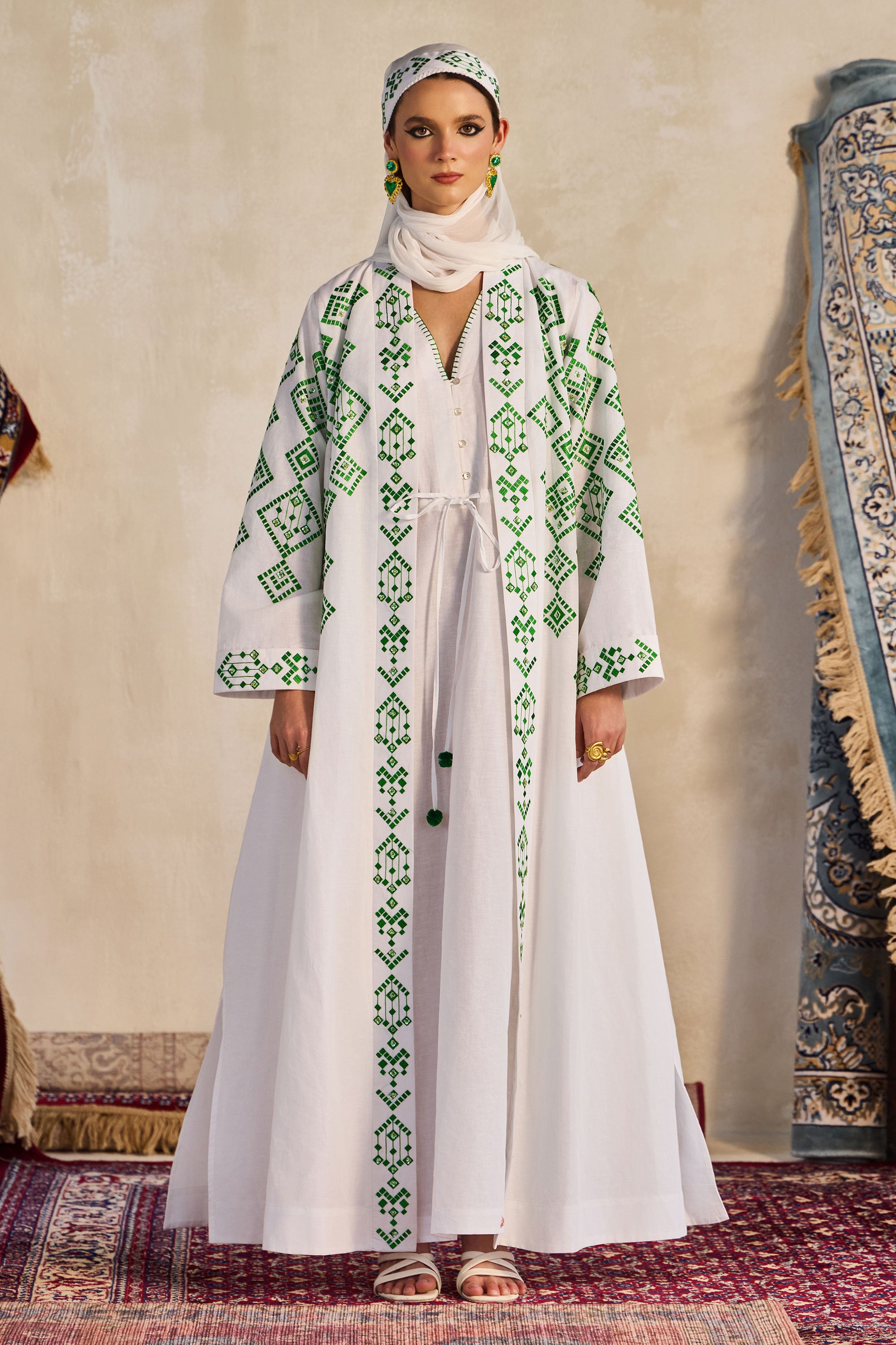 Nahzeirah Embroidered Abaya
