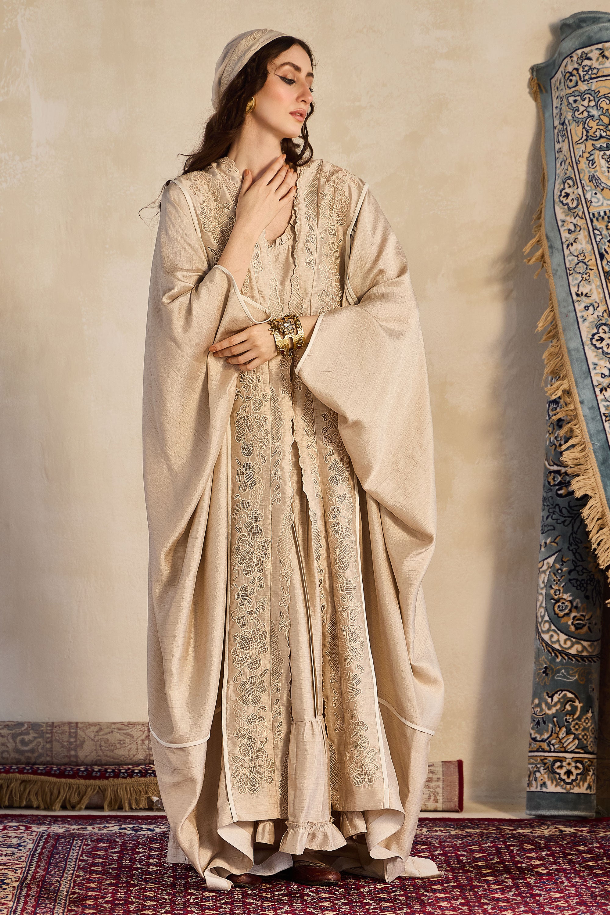 Qamfira Embroidered Abaya