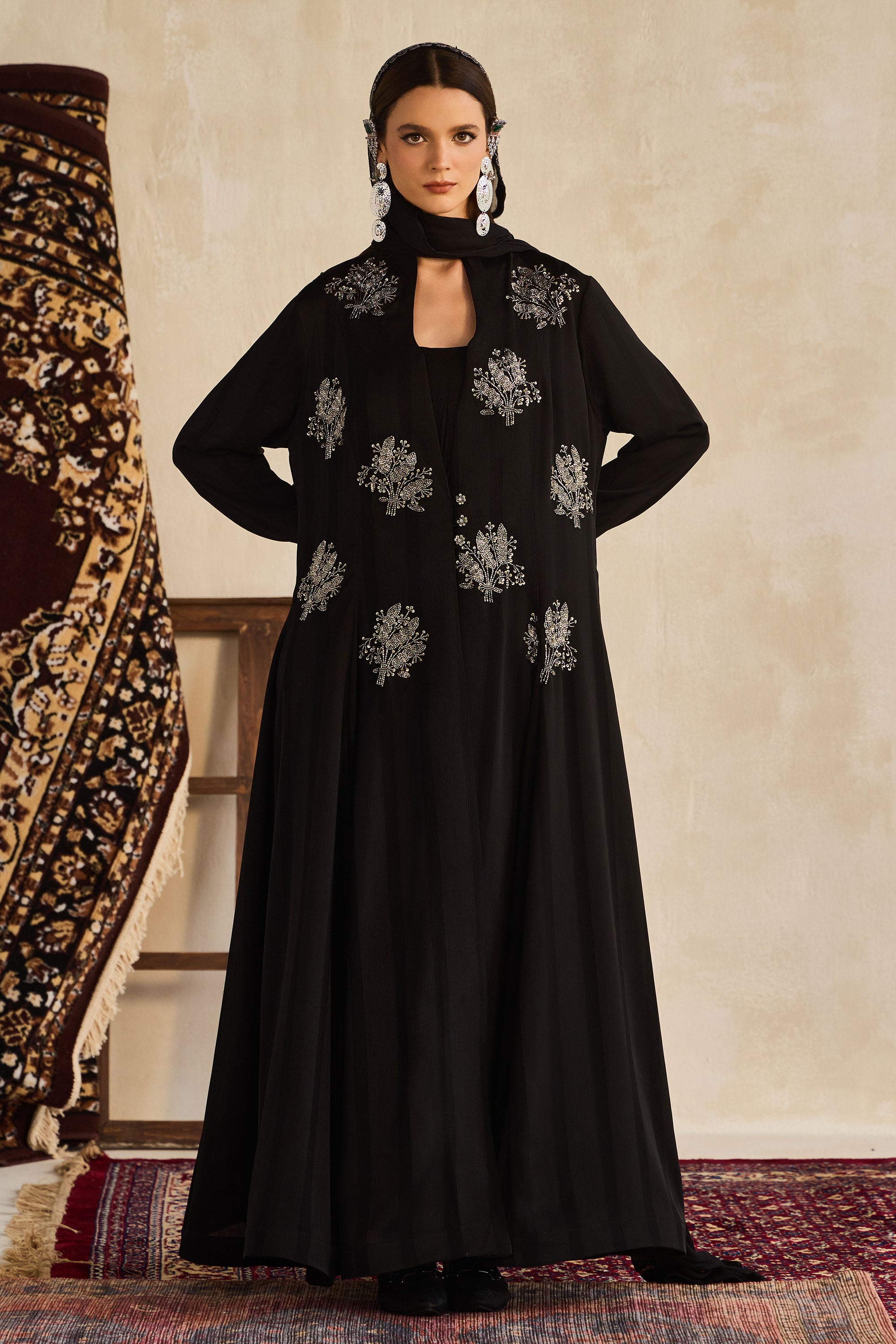 Kawkab Embellished Abaya