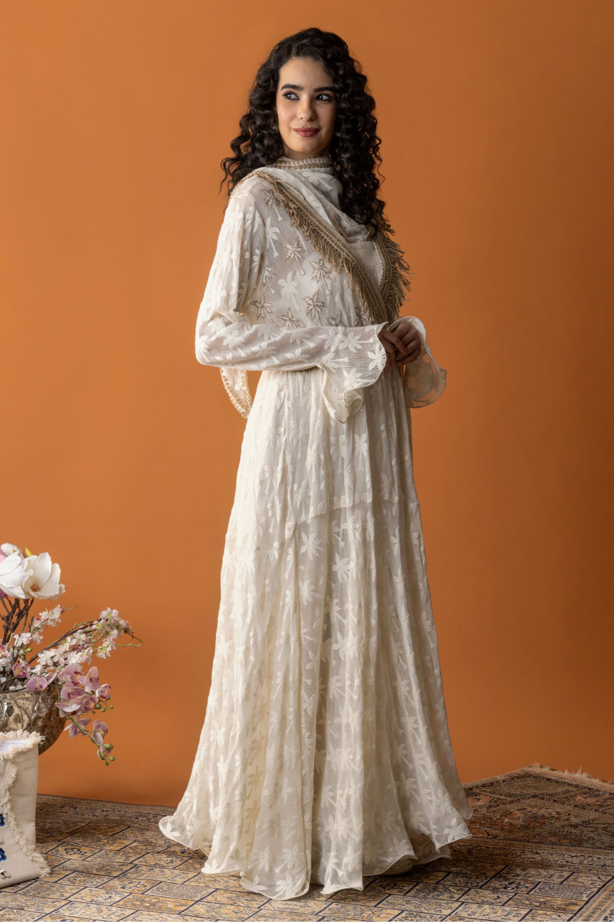 Farnaz Abaya